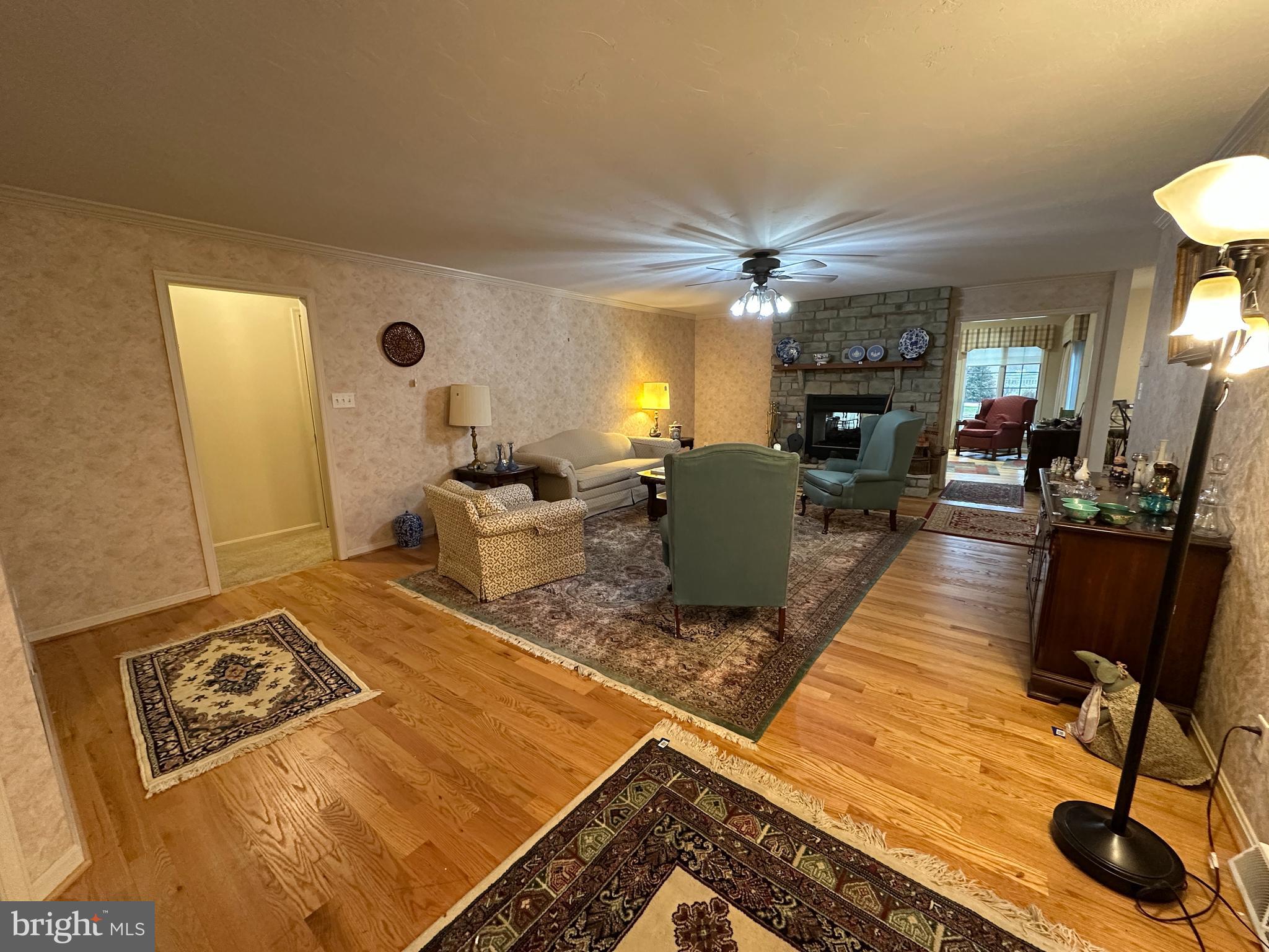 WOODCREST - Residential