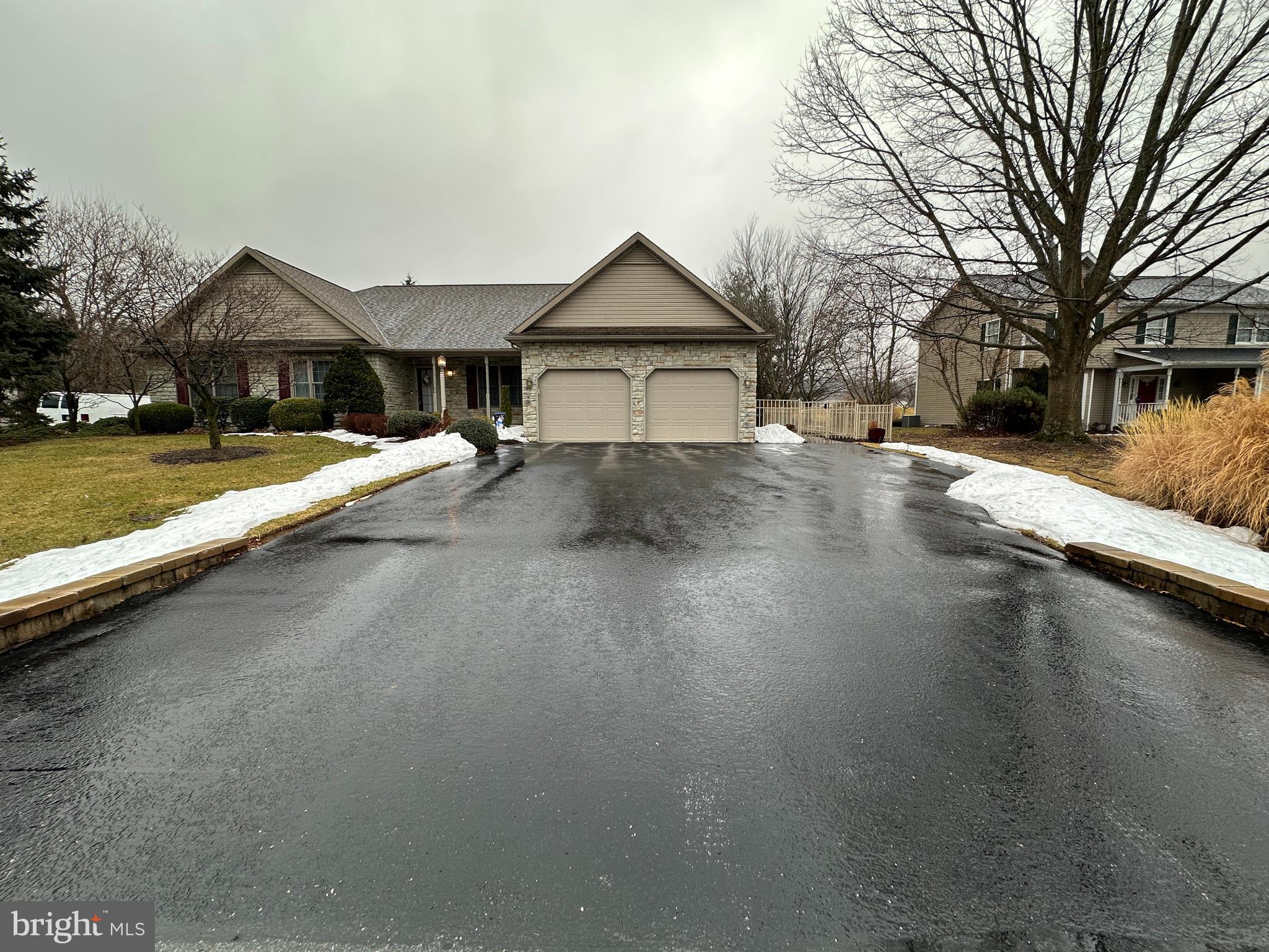 WOODCREST - Residential