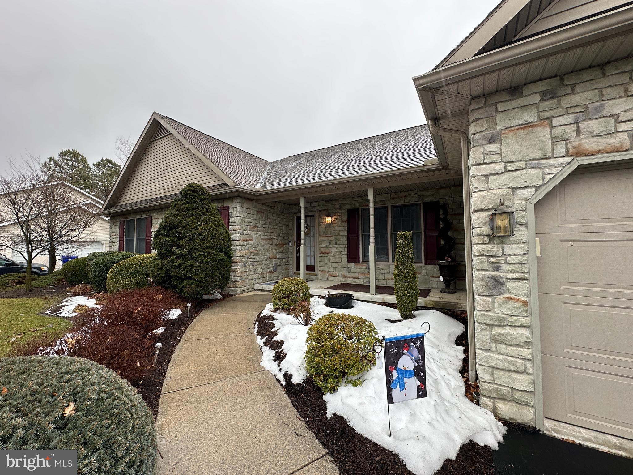 WOODCREST - Residential