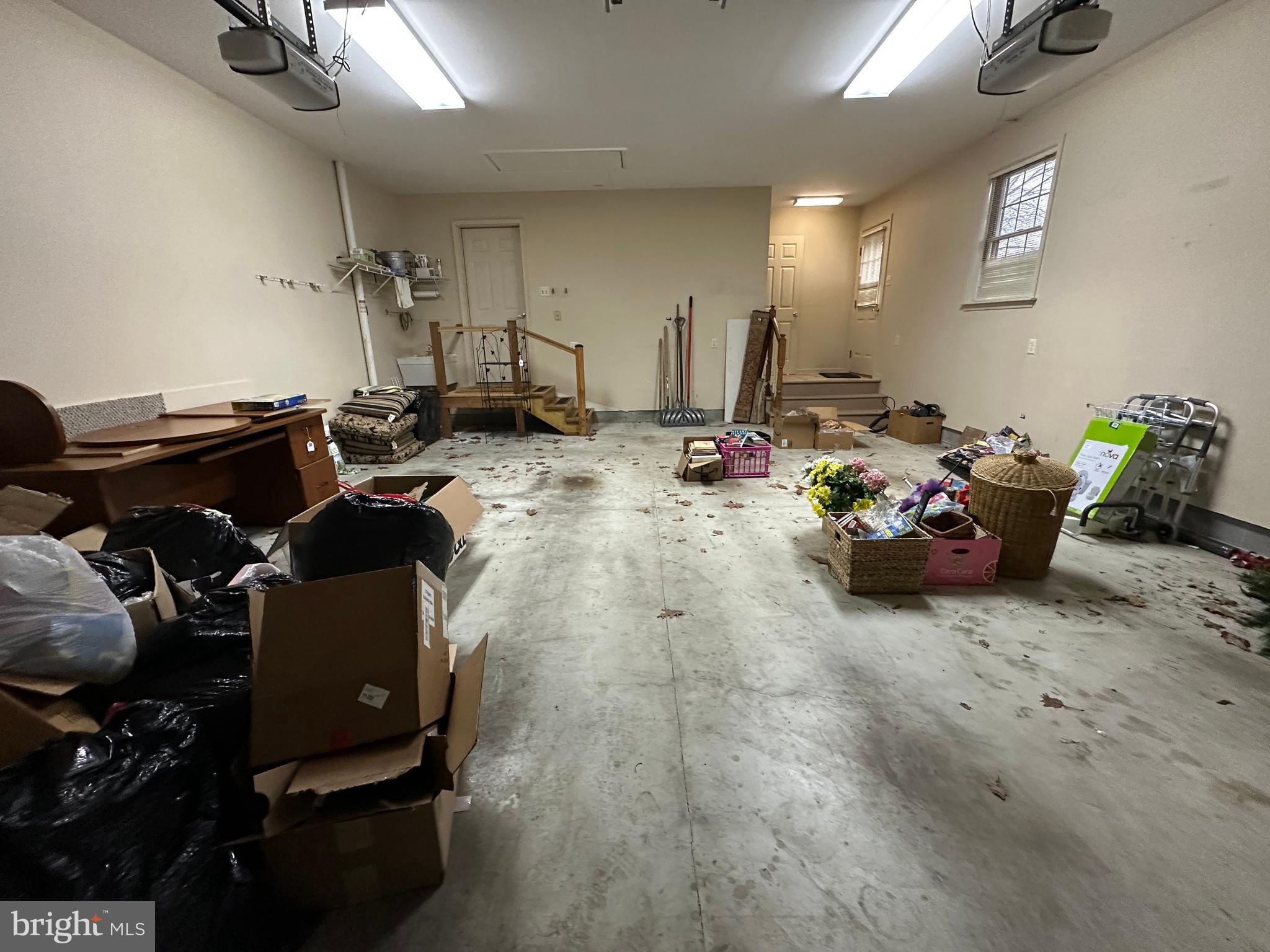 WOODCREST - Residential