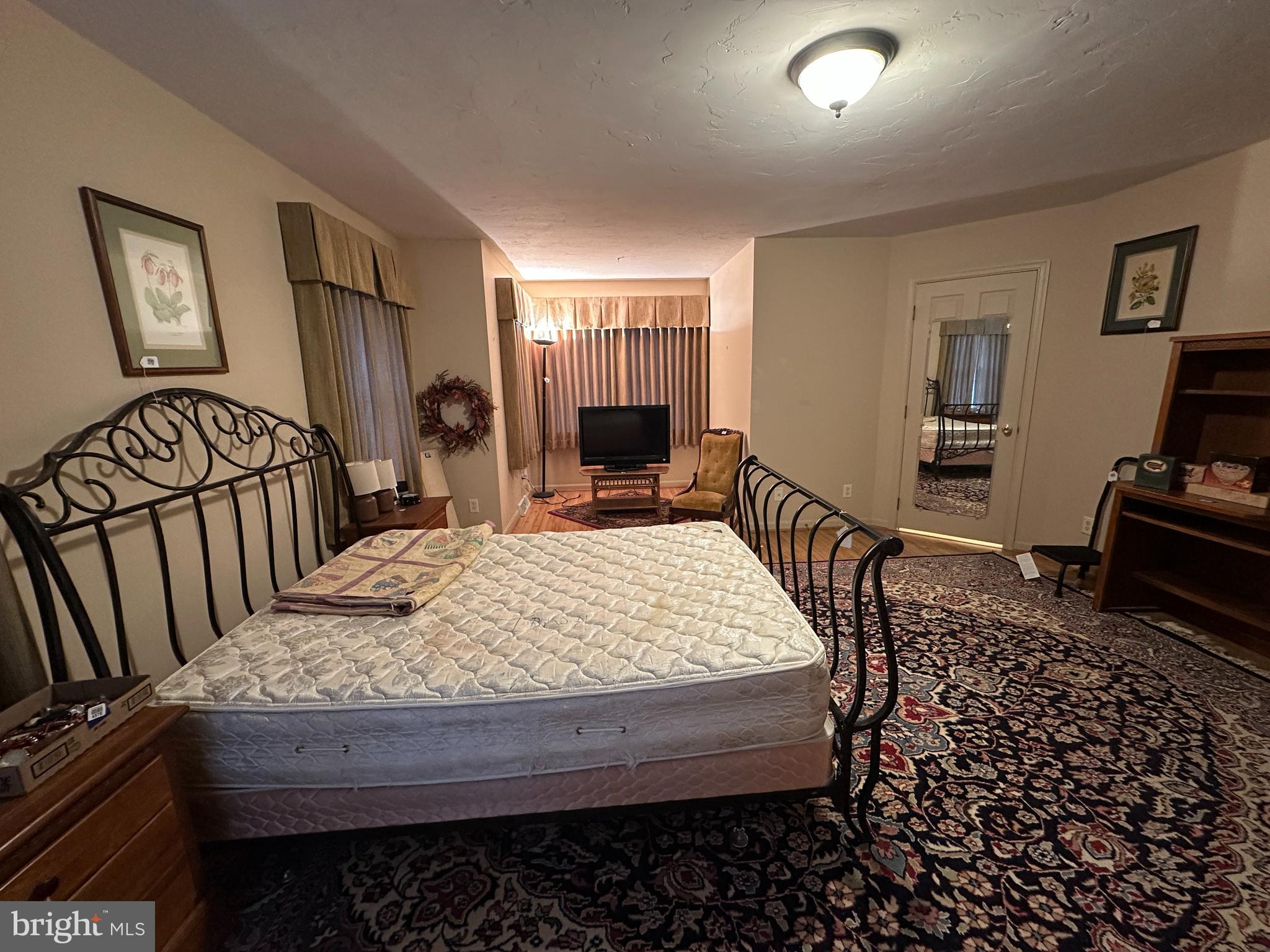 WOODCREST - Residential