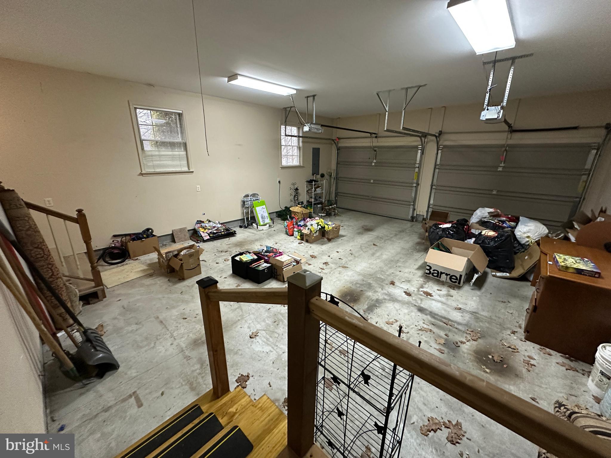 WOODCREST - Residential