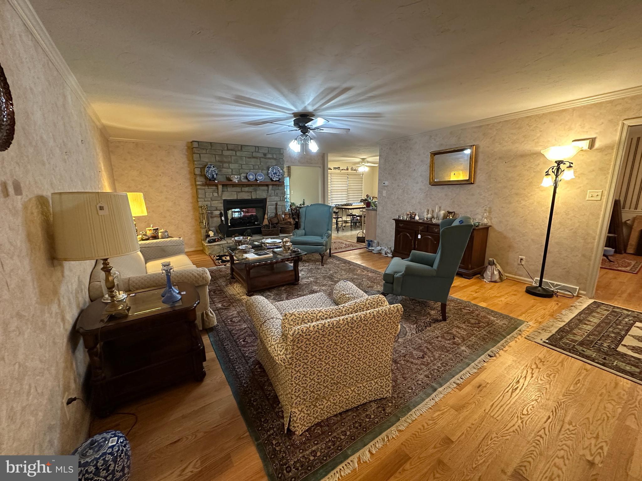 WOODCREST - Residential