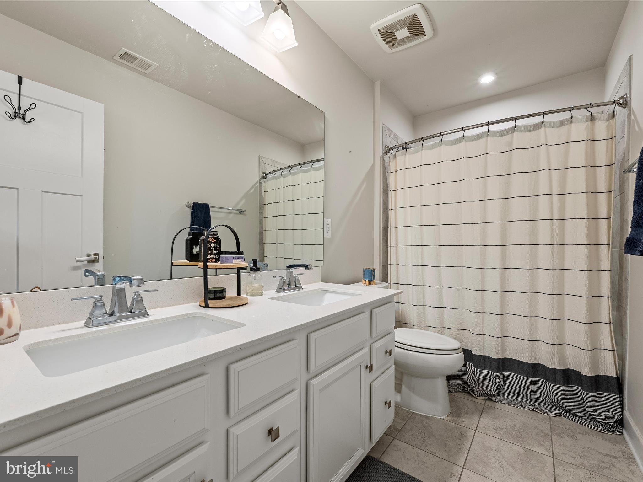 SNOWDEN BRIDGE - Residential