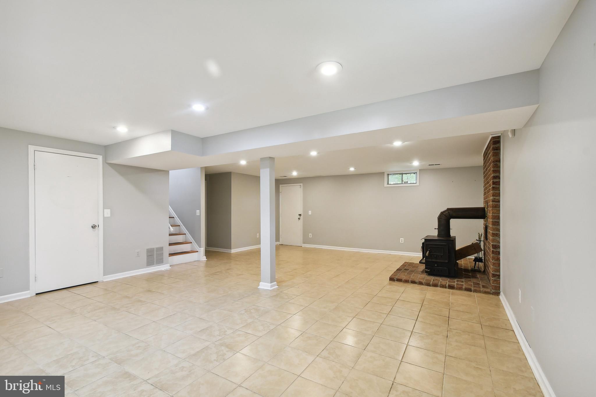 COUNTRYSIDE - Residential Lease