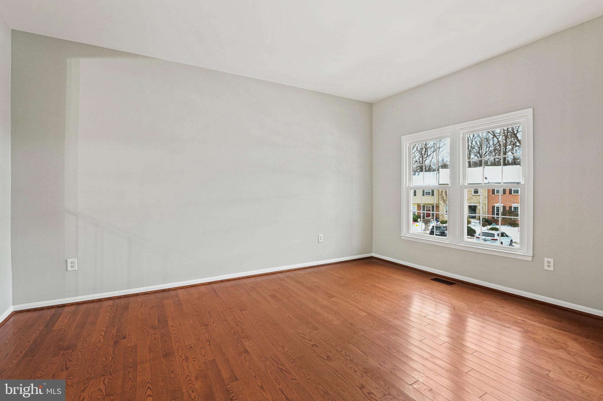 LAKEPOINTE - Residential