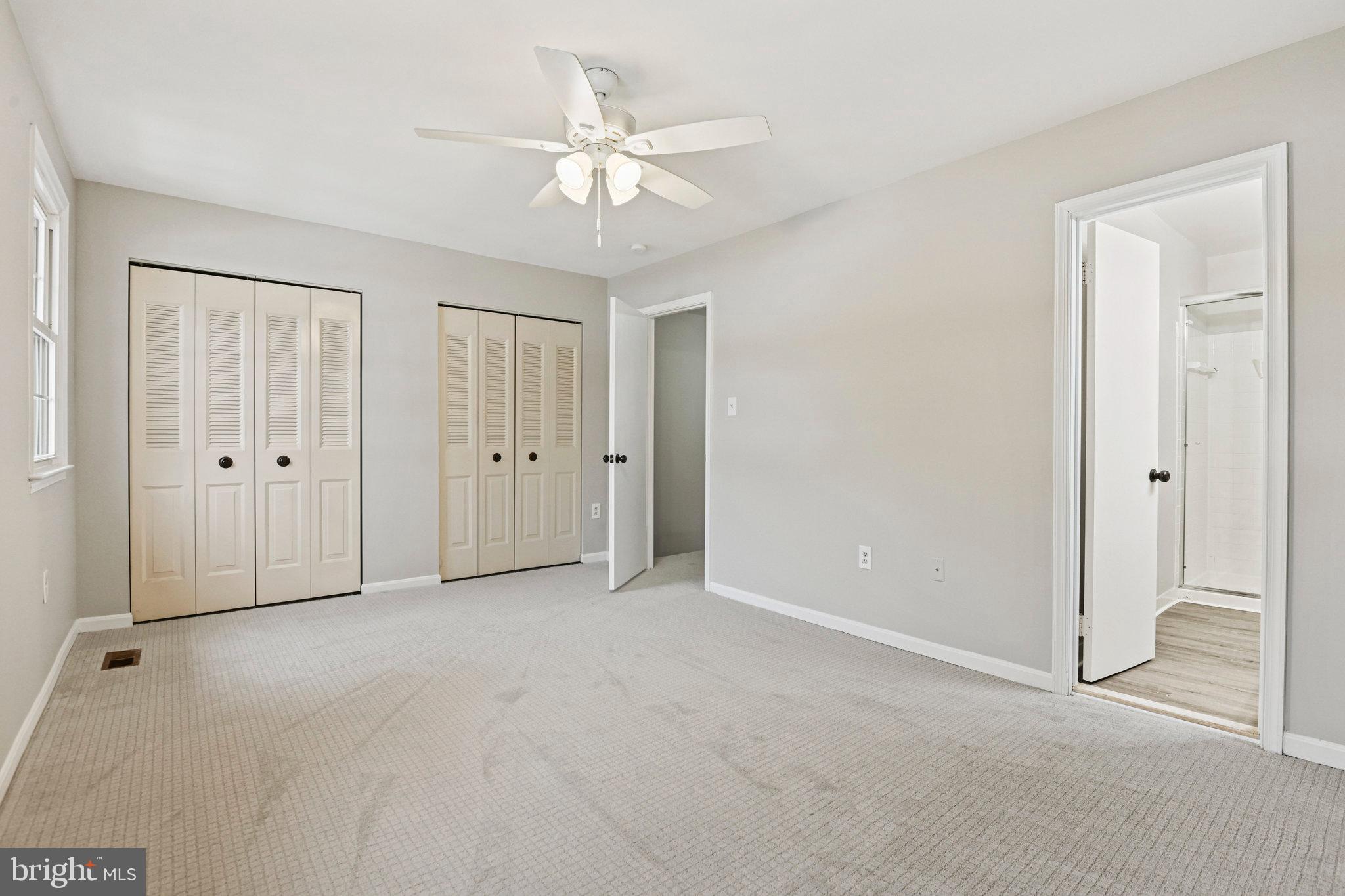 LAKEPOINTE - Residential