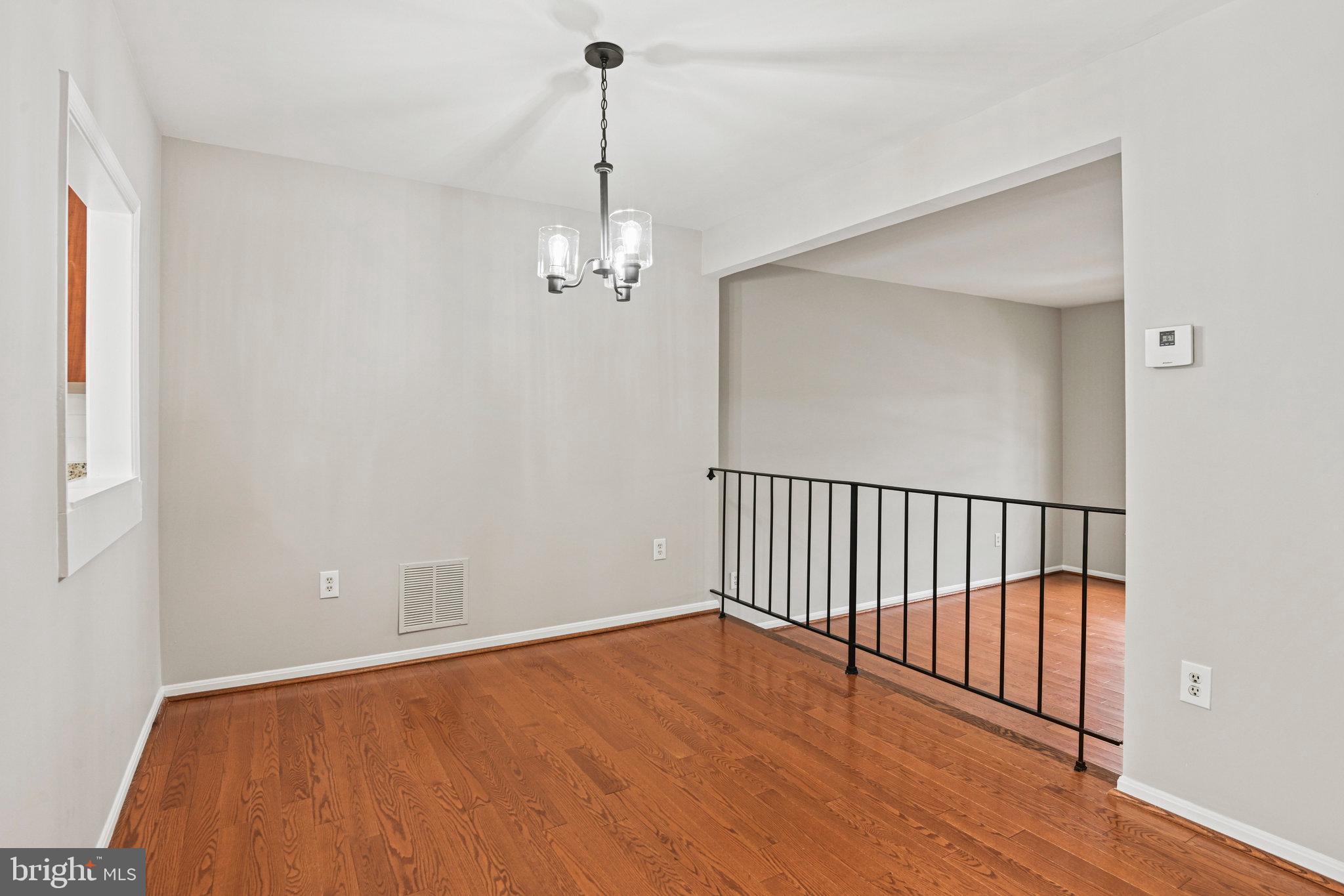 LAKEPOINTE - Residential