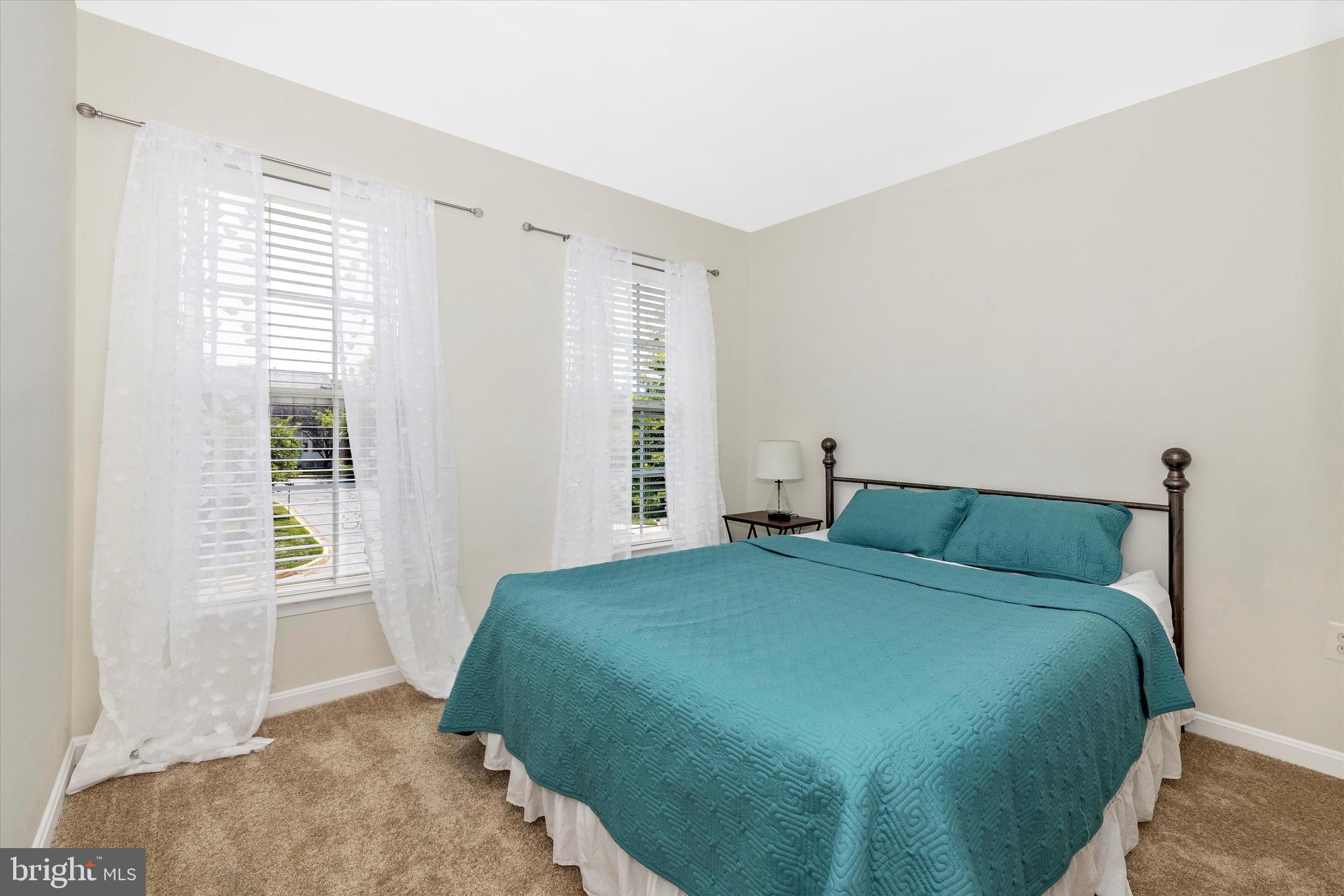 WELLINGTON TRACE - Residential