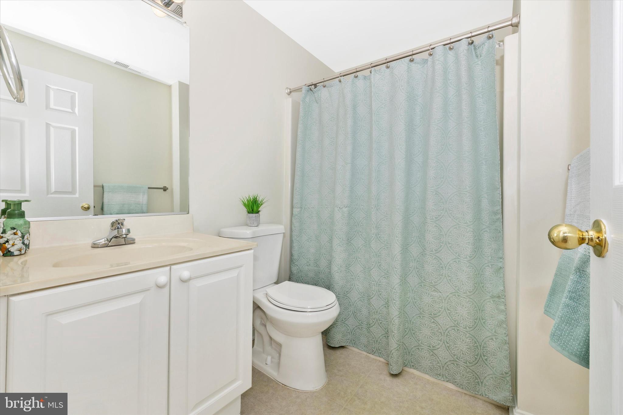 WELLINGTON TRACE - Residential