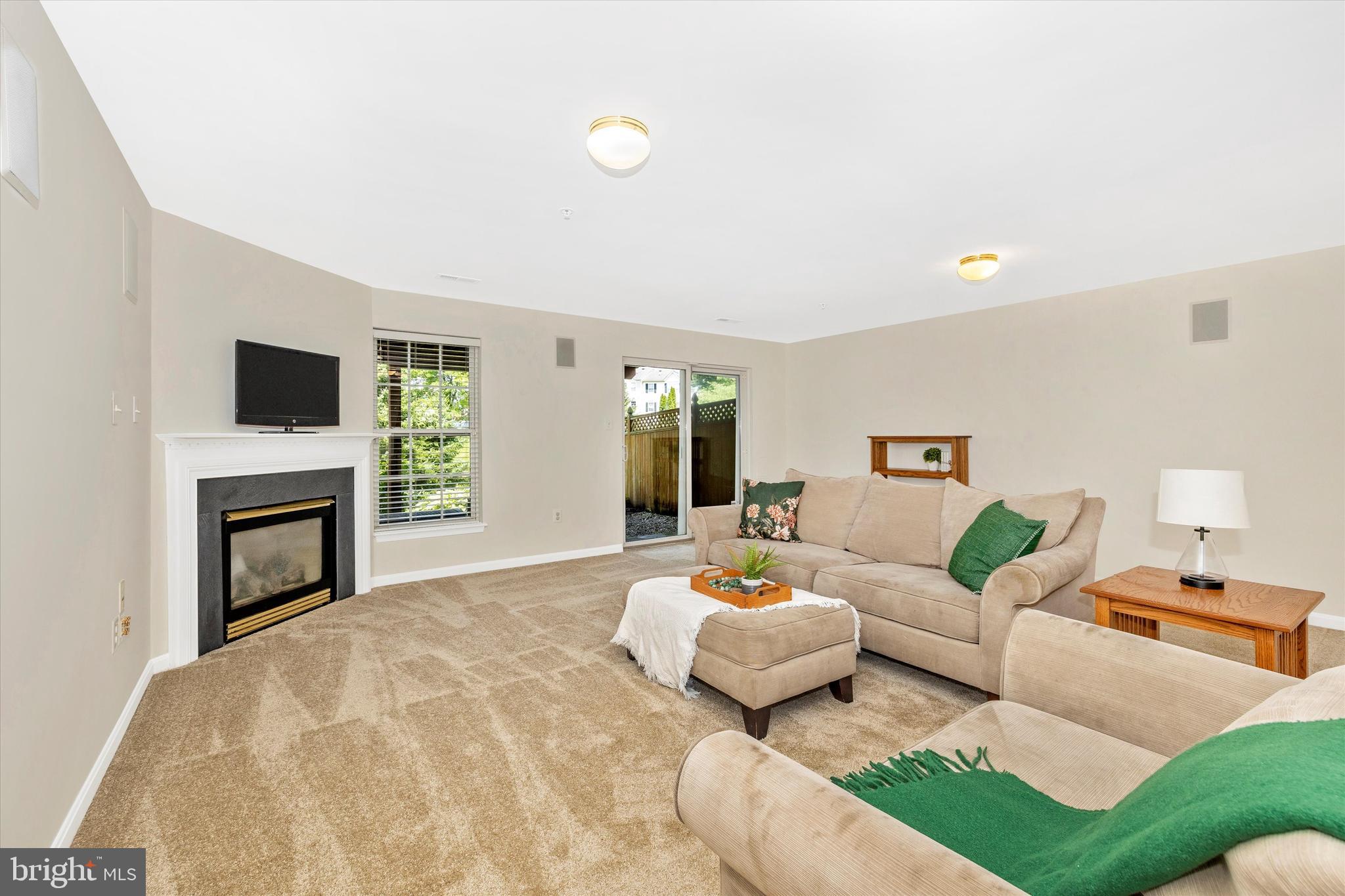 WELLINGTON TRACE - Residential