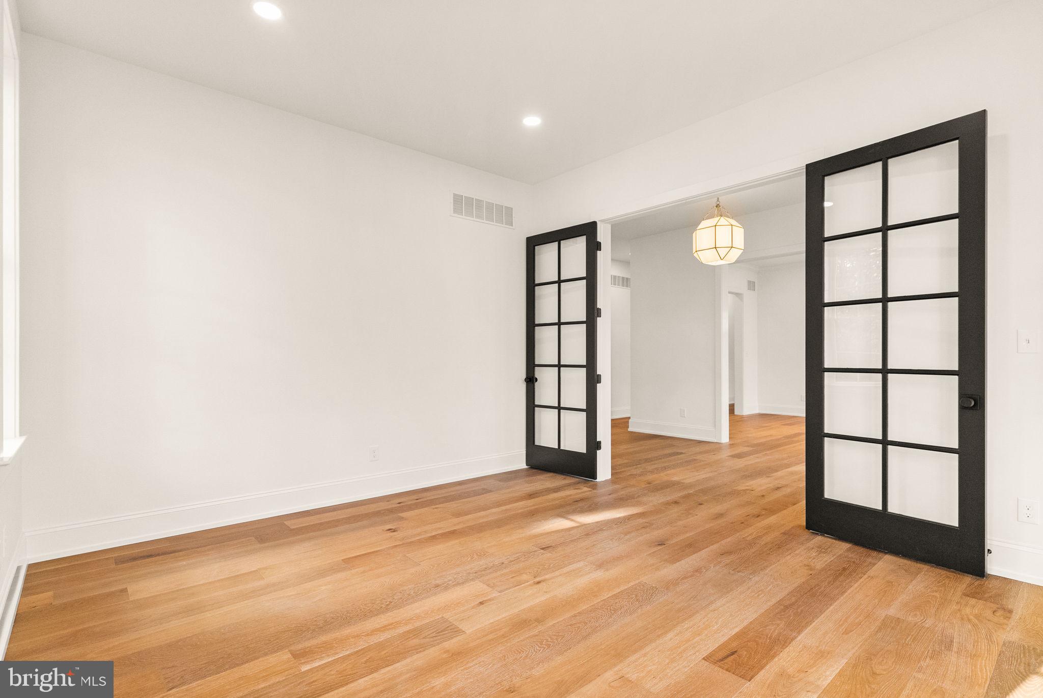 TIMBER MILL - Residential