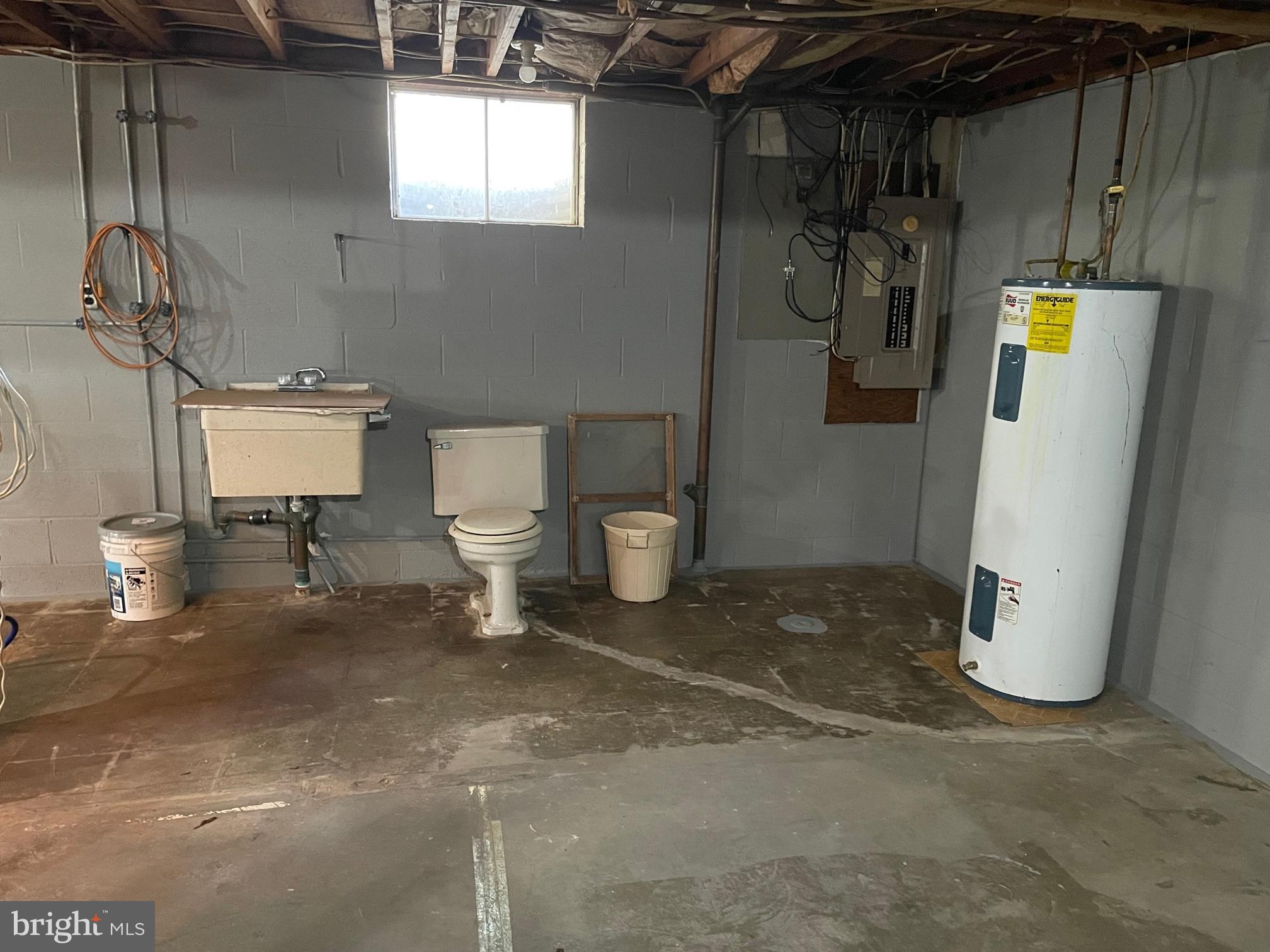 ROLLING ACRES - Residential