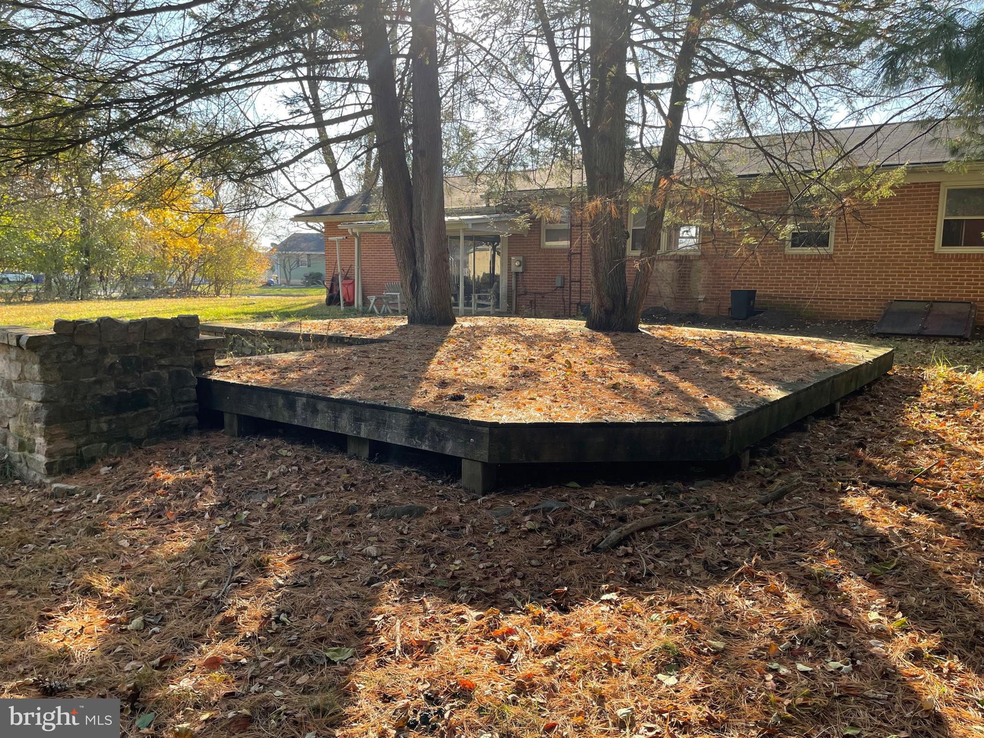 ROLLING ACRES - Residential