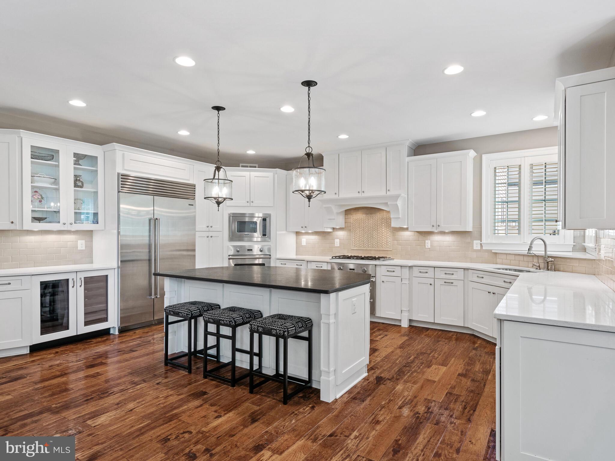 GREYSTONE - Residential