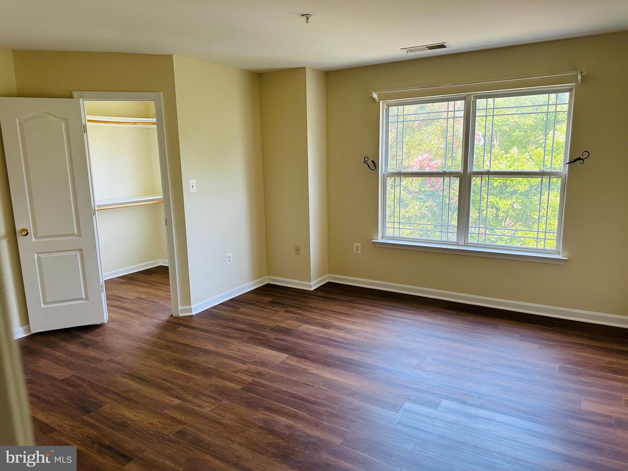 EMORY WOODS - Residential Lease