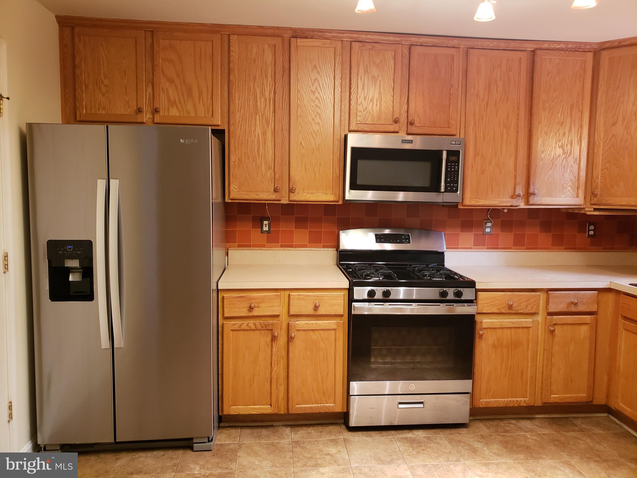 EMORY WOODS - Residential Lease