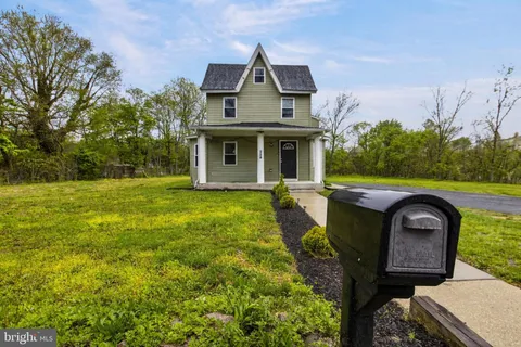 MLS: NJCD2115658