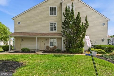 Condo For Rent - 321B Delancey Place #B<br/> MOUNT LAUREL, NJ 08054