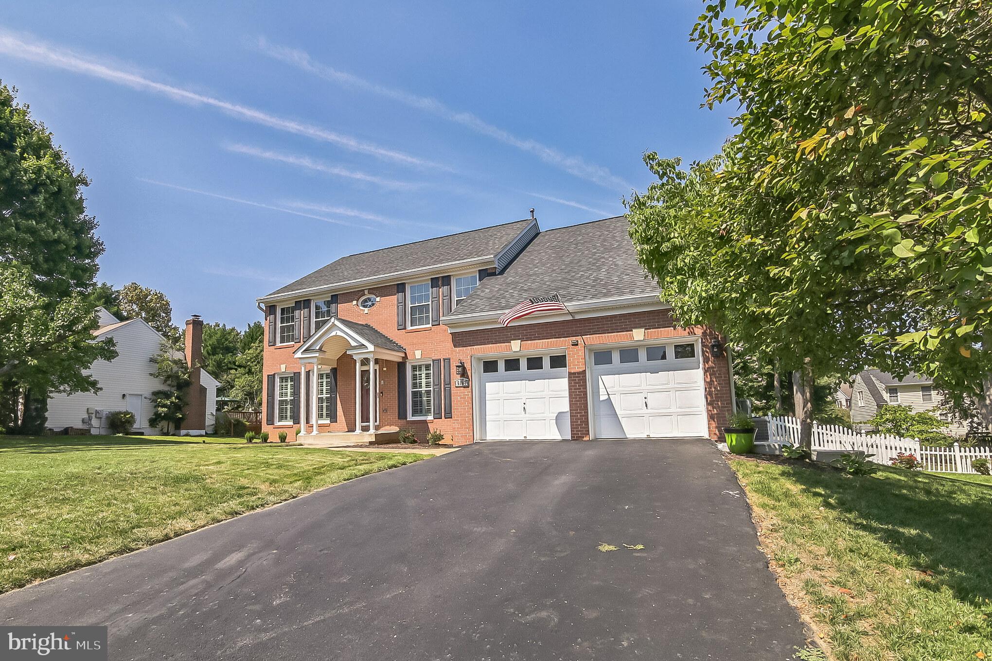 FOX POINT - Residential