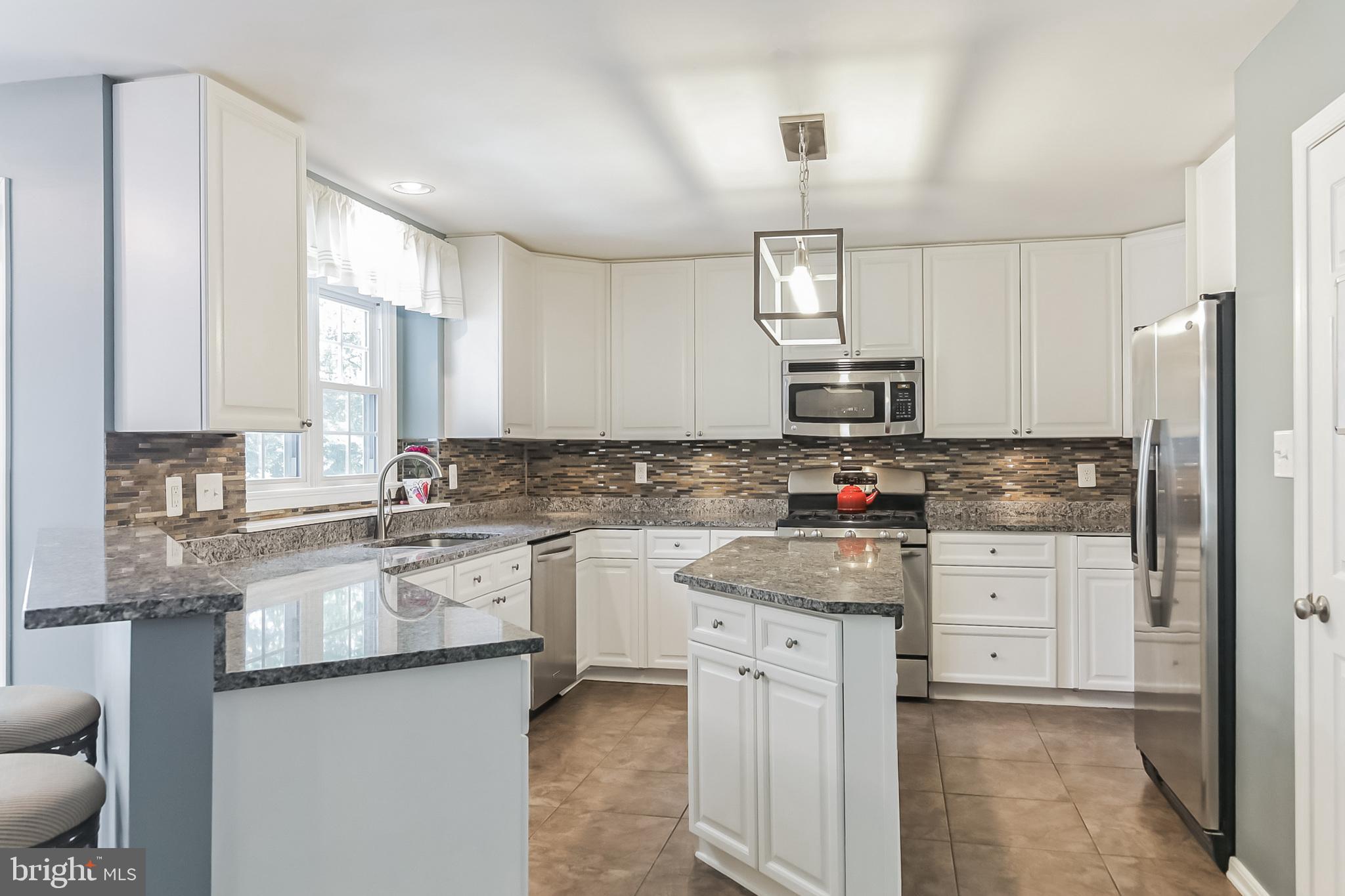 FOX POINT - Residential