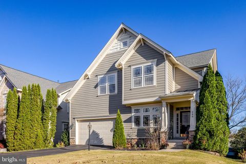 286 ARIEL DRIVE NE LEESBURG VA 20176