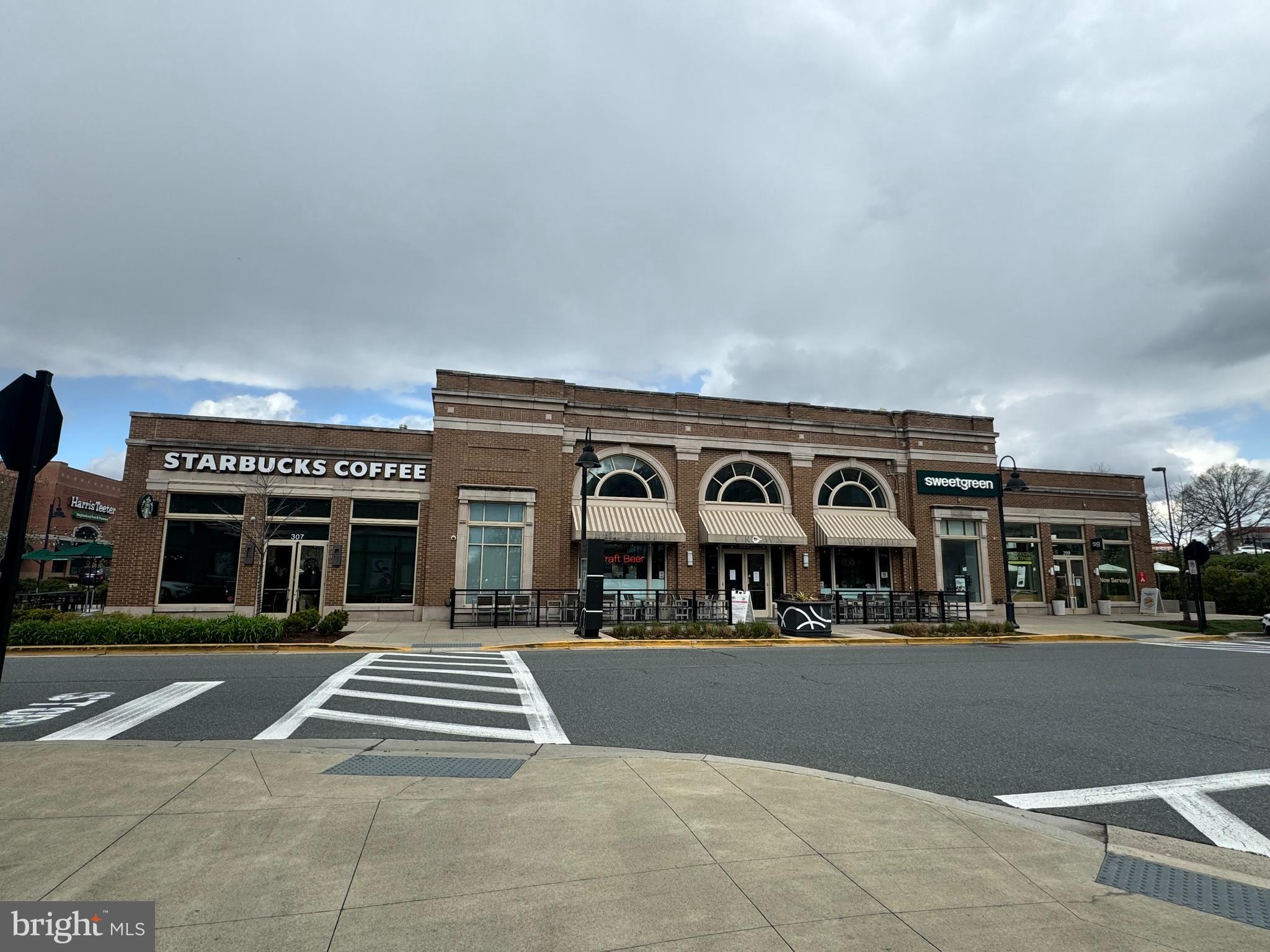 CROWN FARM - Residential