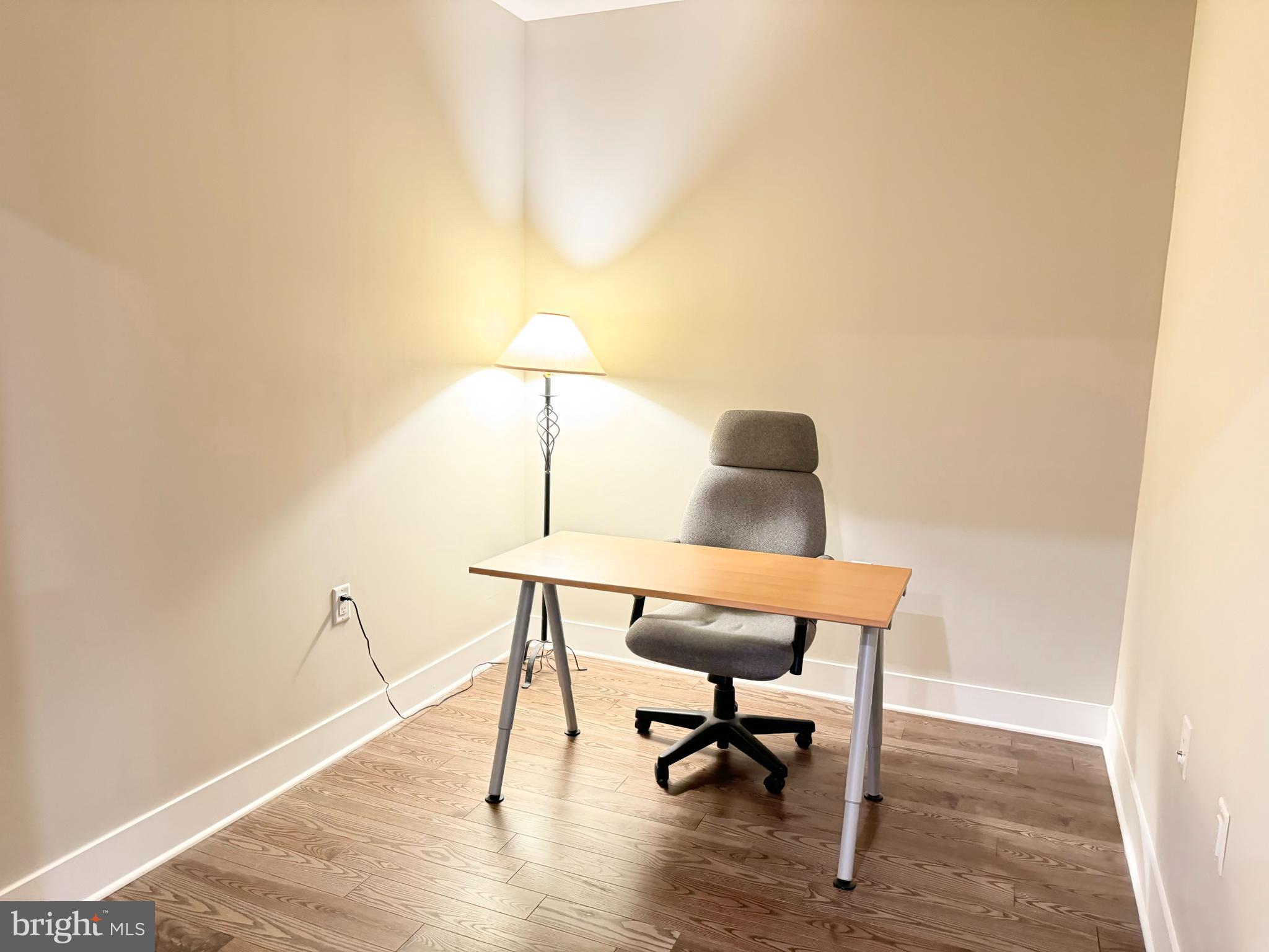 CROWN FARM - Residential