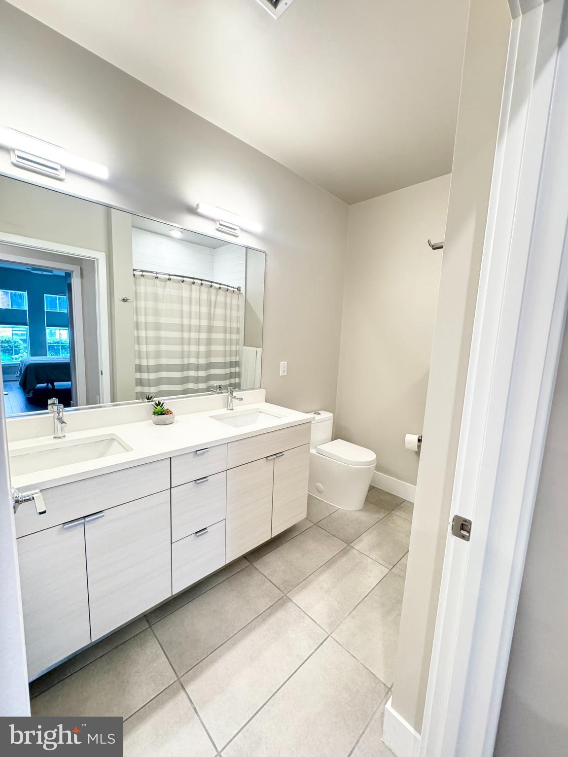 CROWN FARM - Residential