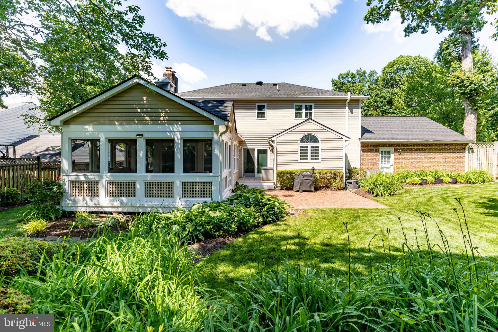 5416 WAYCROSS DRIVE