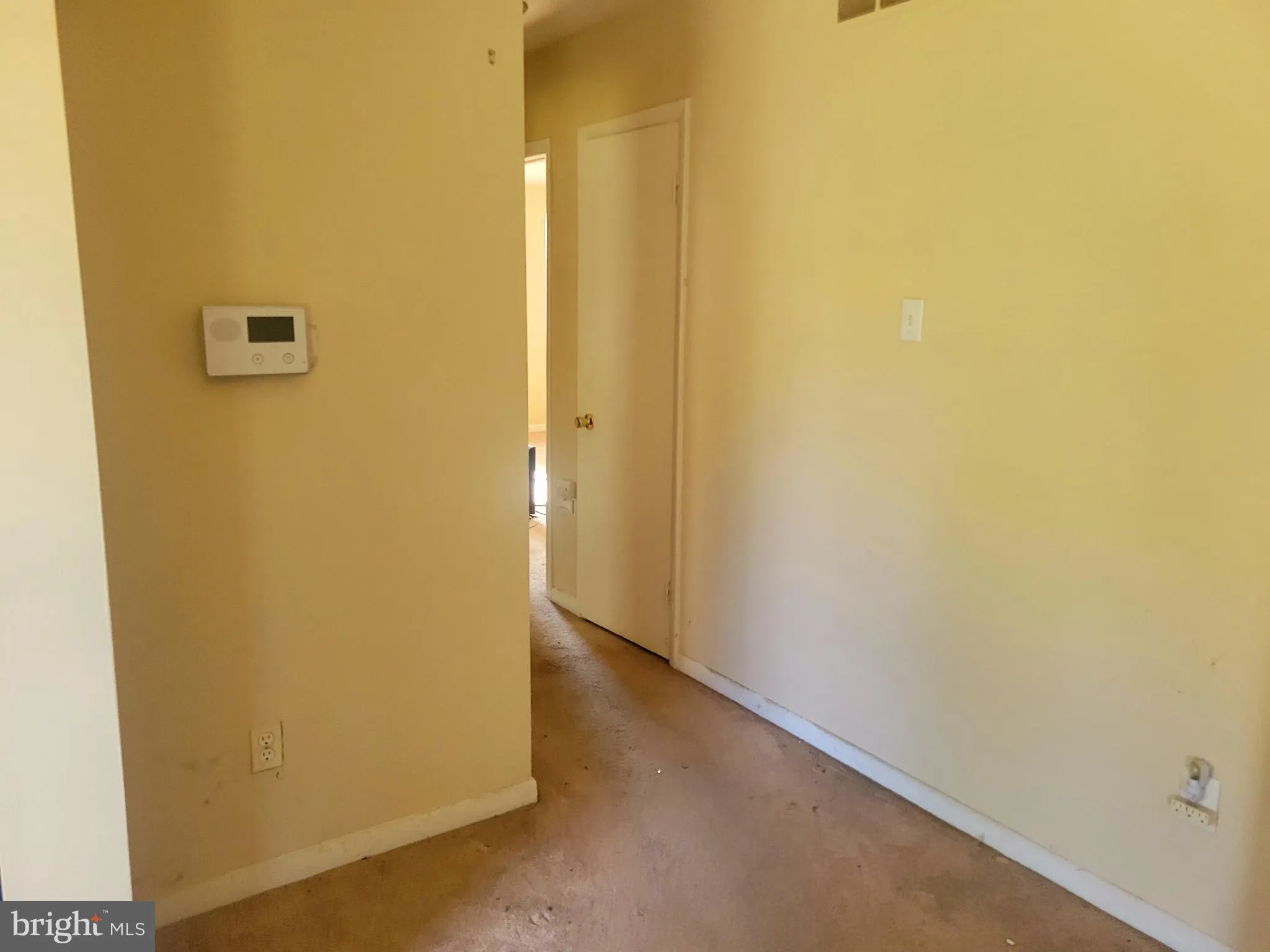 Palmyra, New Jersey 08065, United States, 2 Bedrooms Bedrooms, ,1 BathroomBathrooms,Residential,Active,213055