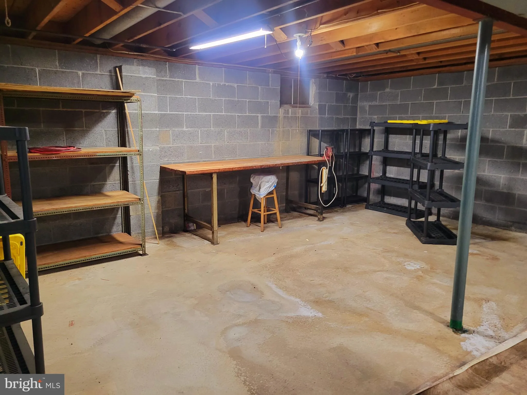 Palmyra, New Jersey 08065, United States, 2 Bedrooms Bedrooms, ,1 BathroomBathrooms,Residential,Active,213055