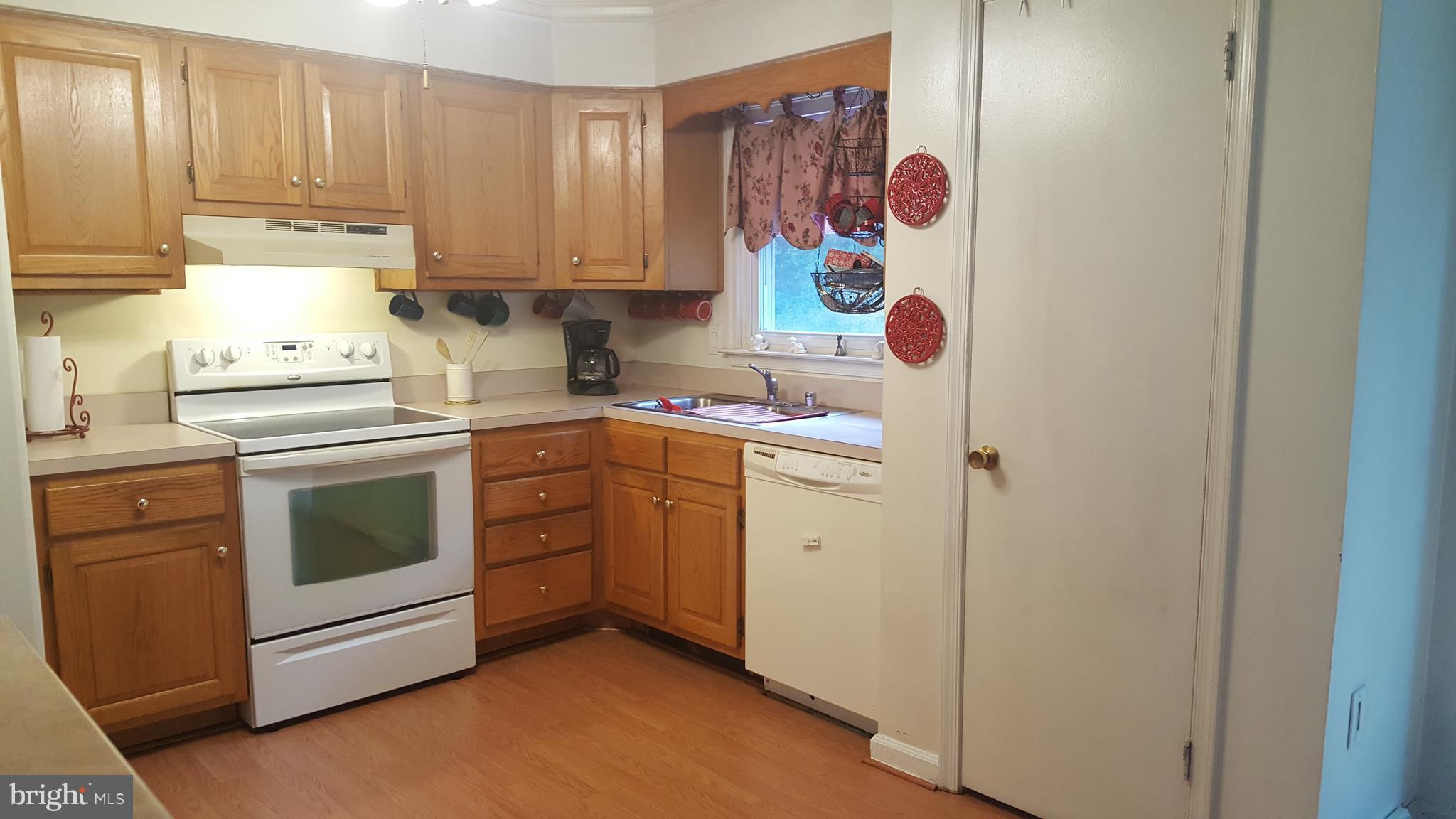 MEADOWLARK - Residential