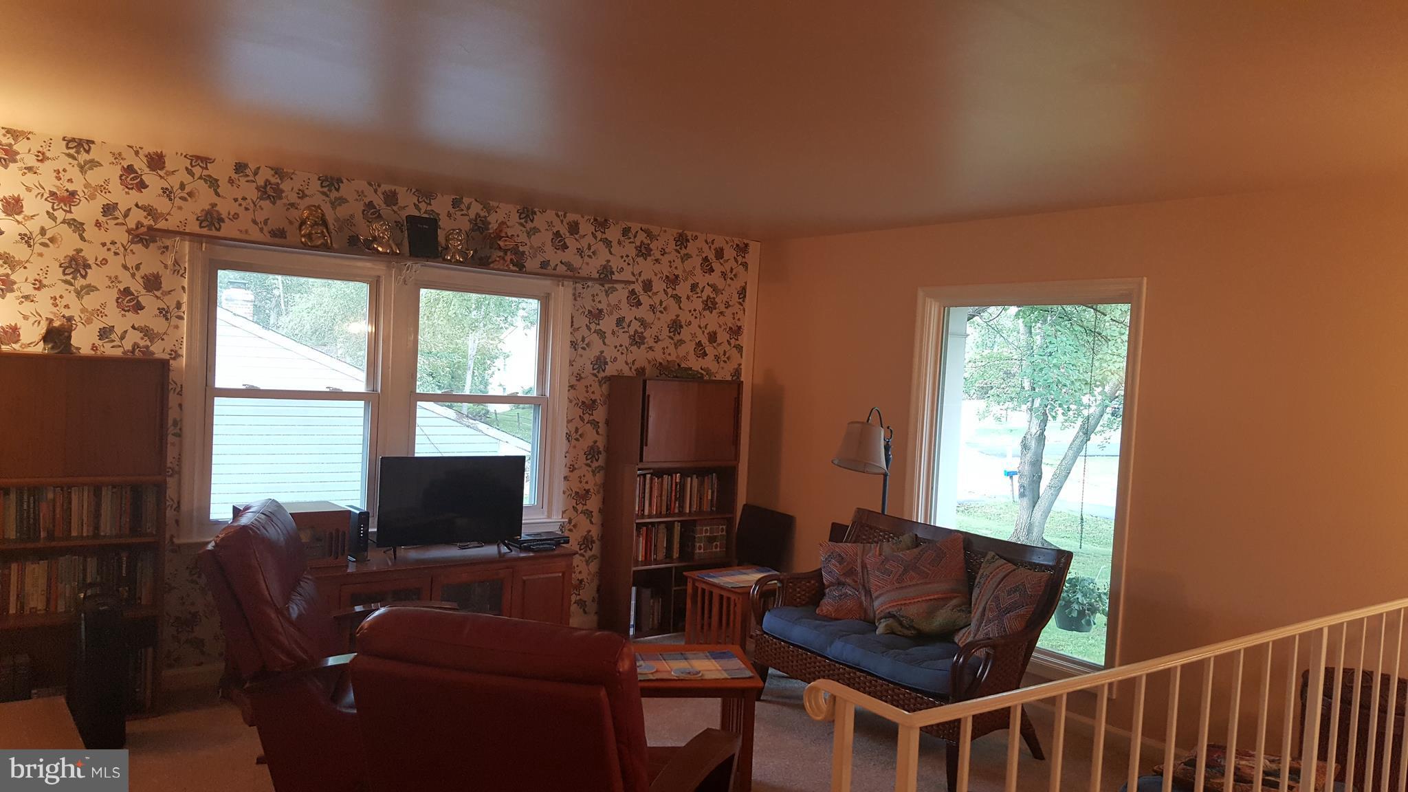 MEADOWLARK - Residential