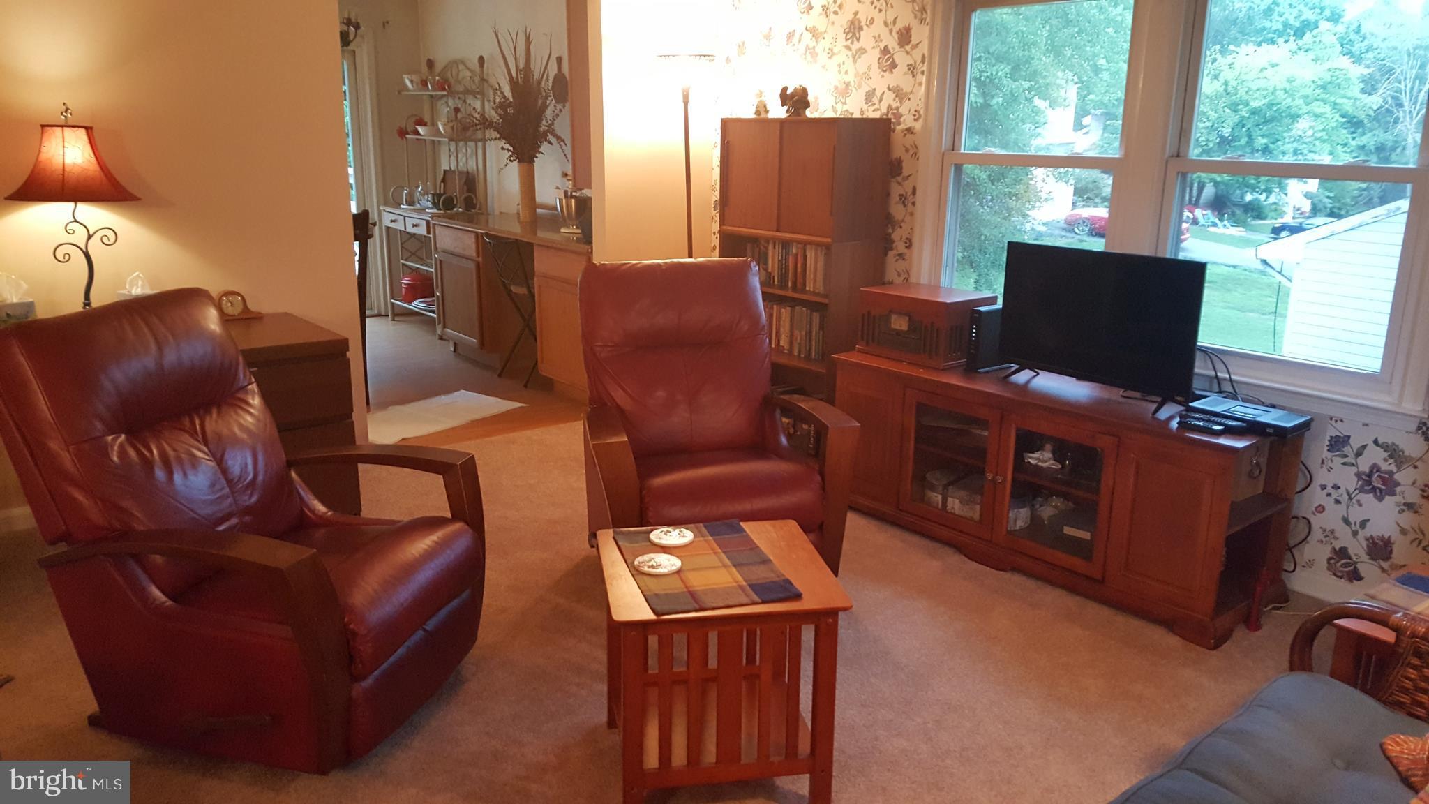 MEADOWLARK - Residential