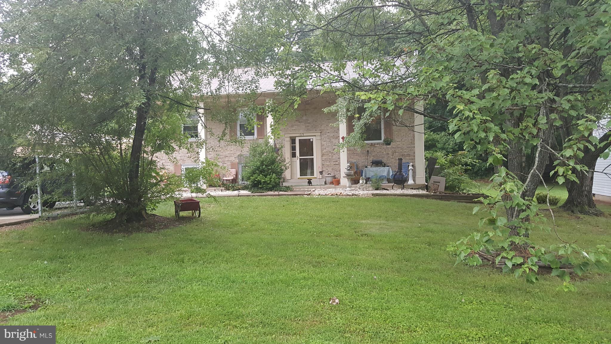 MEADOWLARK - Residential