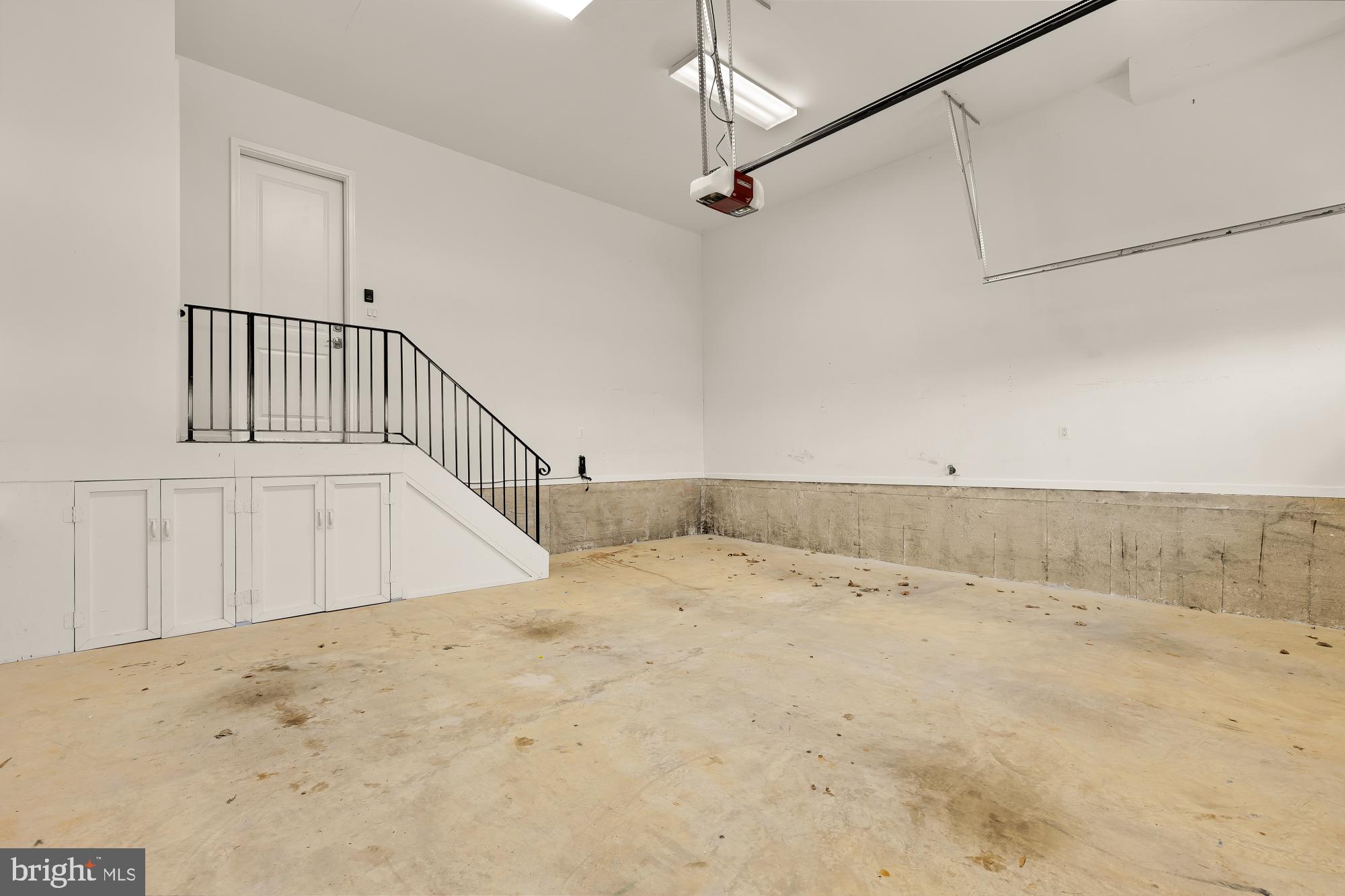 BROYHILL HEIGHTS - Residential