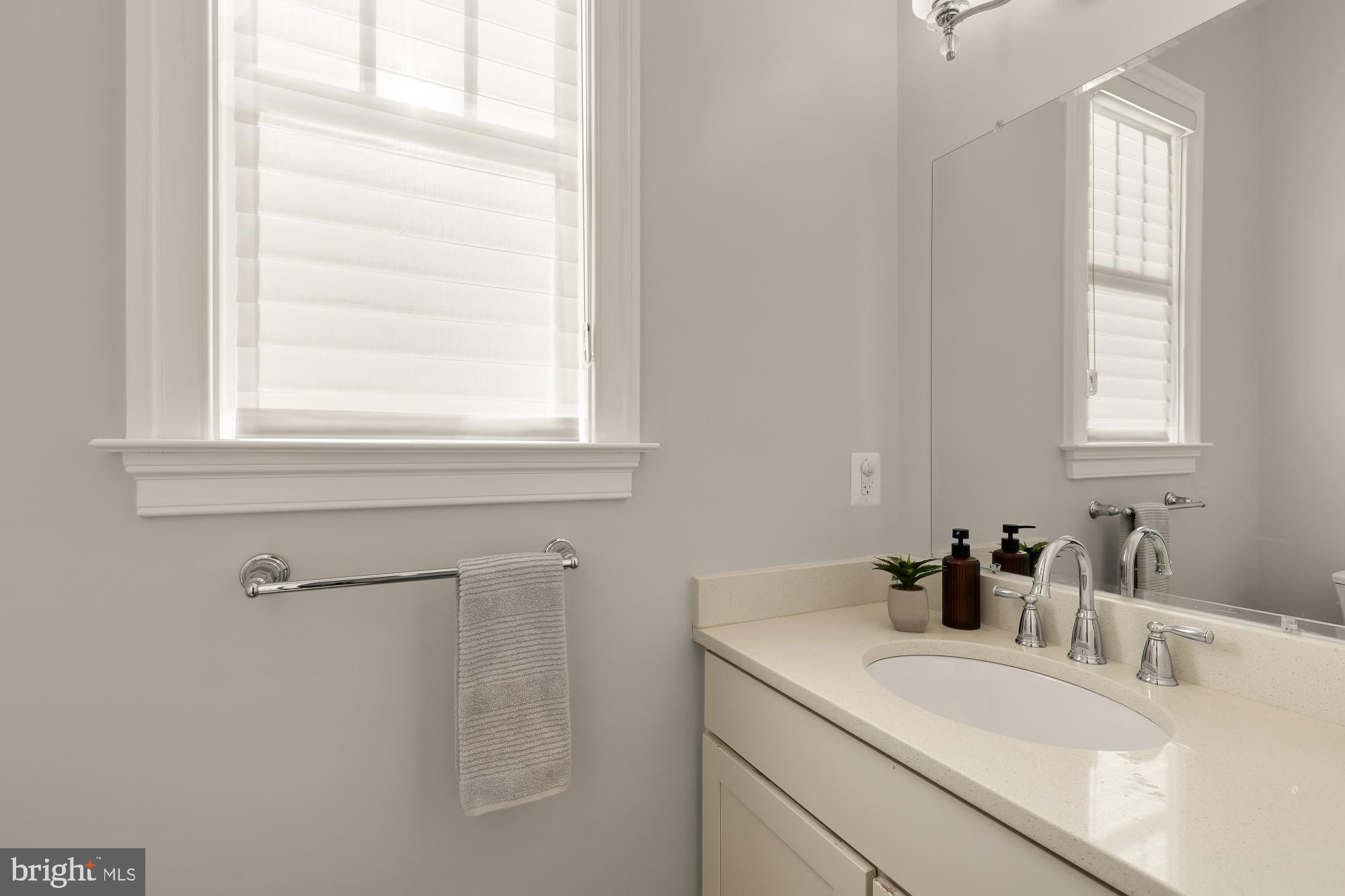 BROYHILL HEIGHTS - Residential