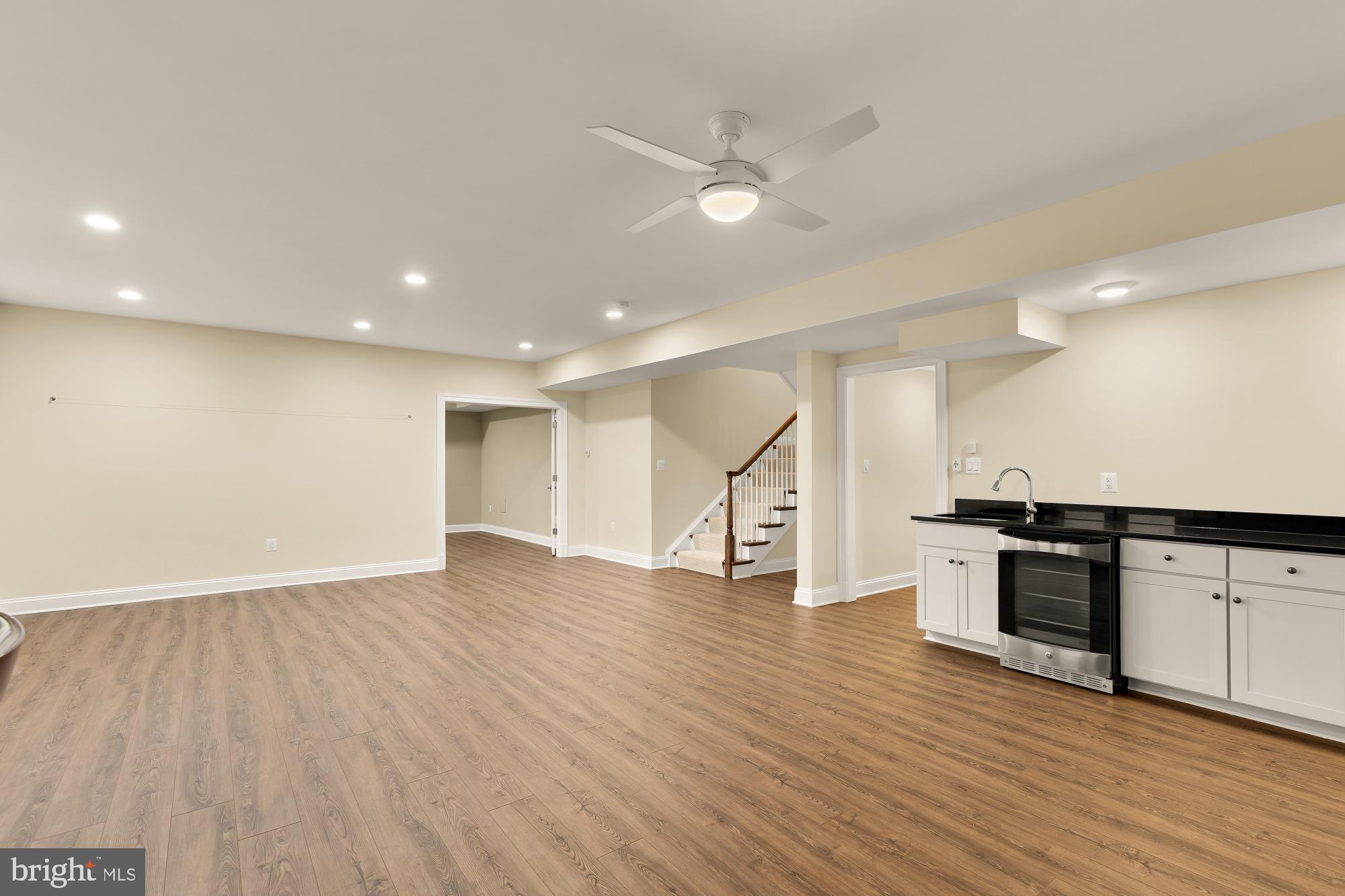 BROYHILL HEIGHTS - Residential