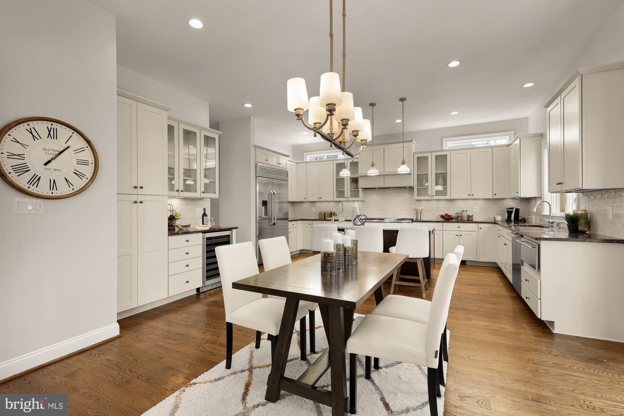 BROYHILL HEIGHTS - Residential