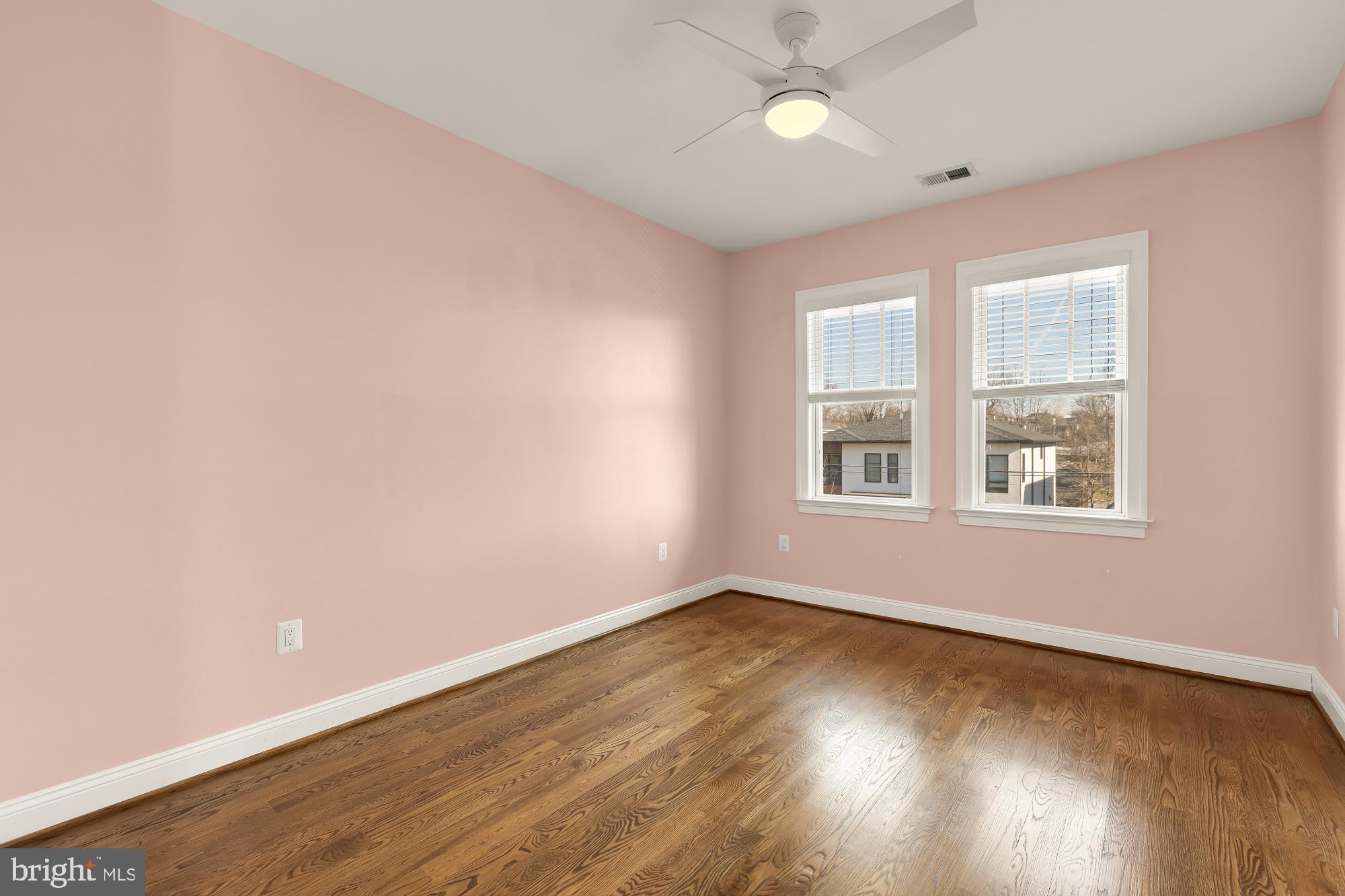 BROYHILL HEIGHTS - Residential