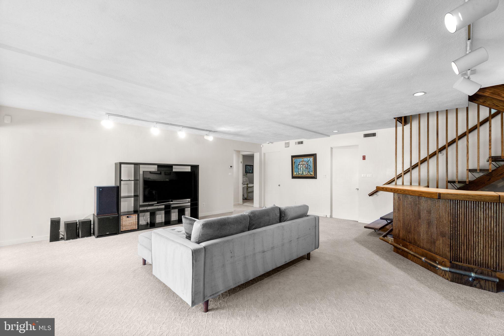 STEVENSON - Residential