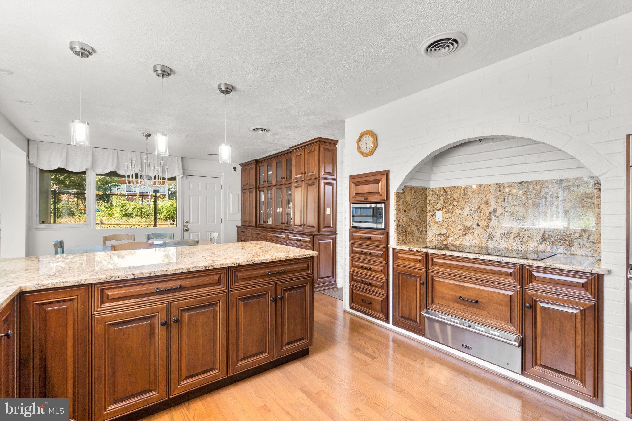 STEVENSON - Residential