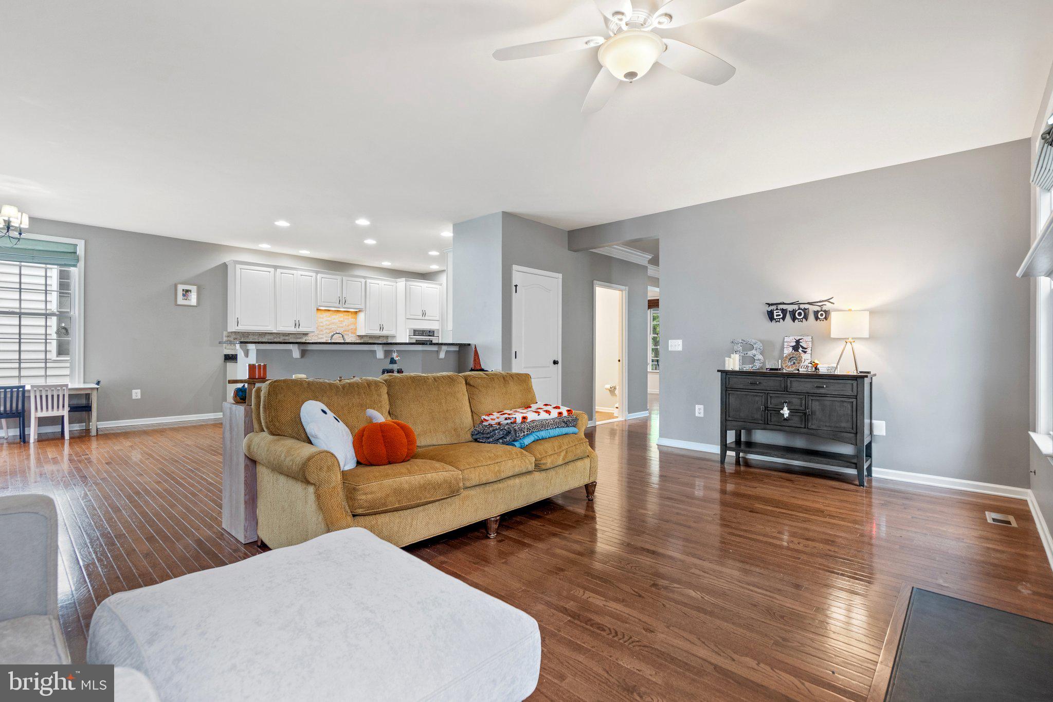 DOMINION VALLEY COUNTRY CLUB - Residential