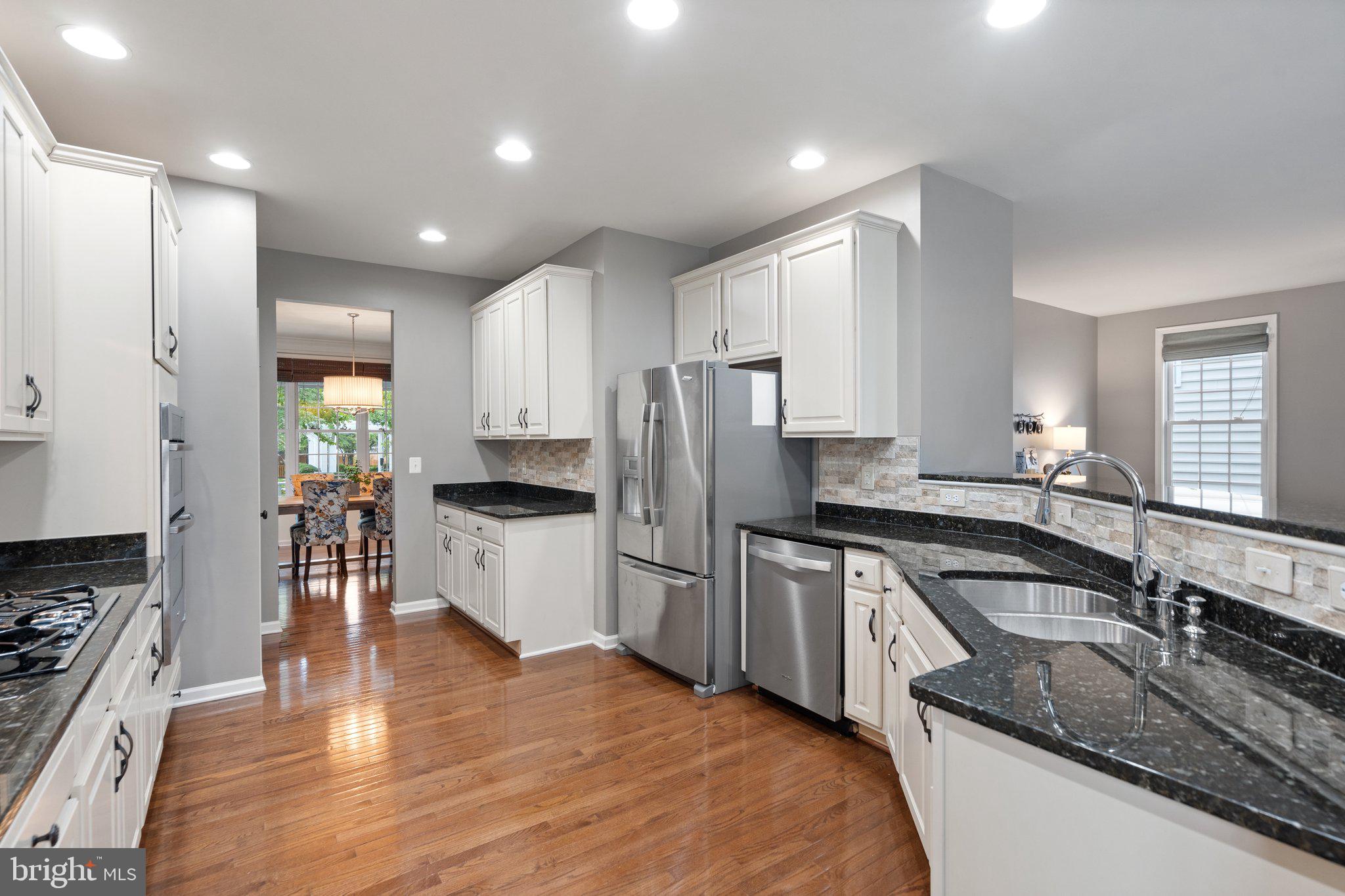 DOMINION VALLEY COUNTRY CLUB - Residential