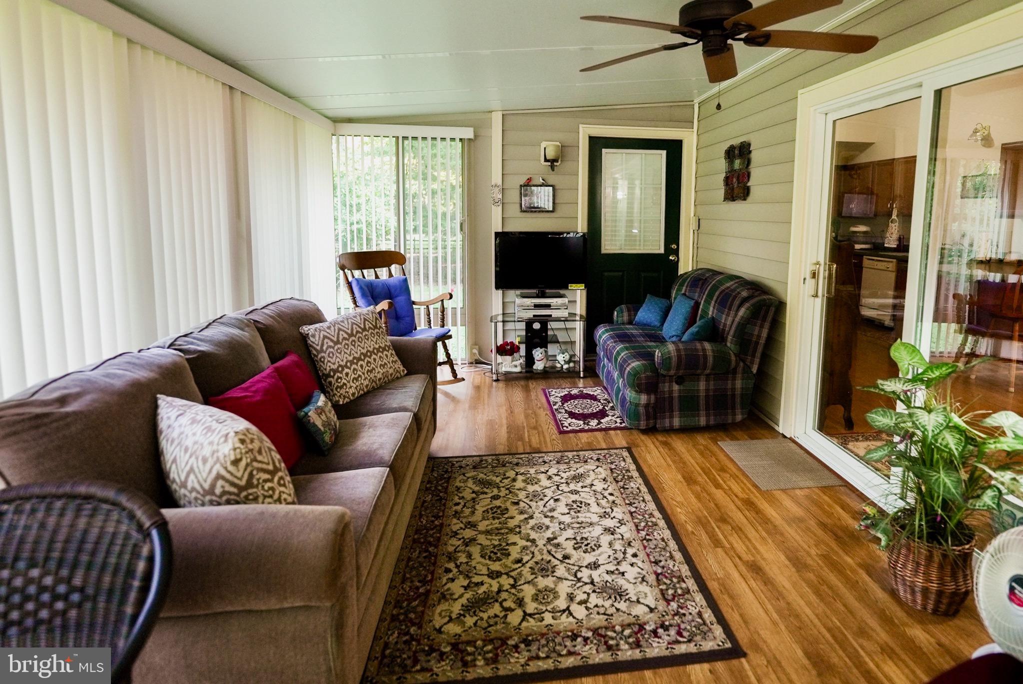 PRESQUILE - Residential