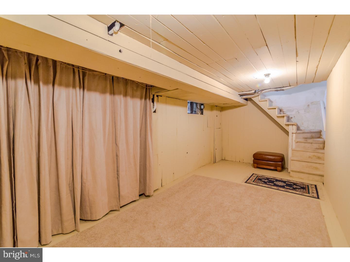 EAST FALLS - Residential