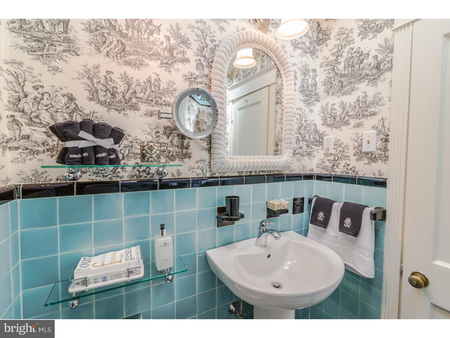 EAST FALLS - Residential