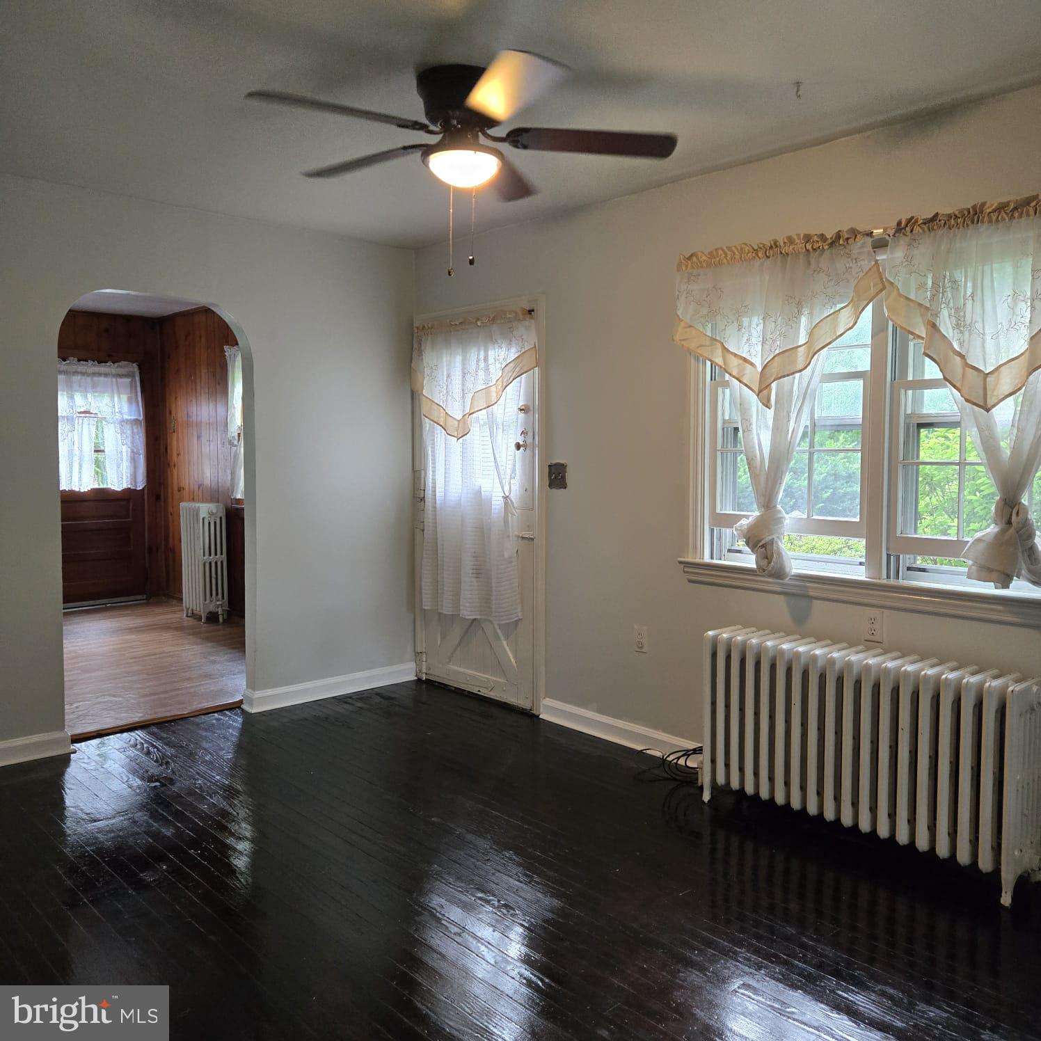 2937 DEKALB PIKE