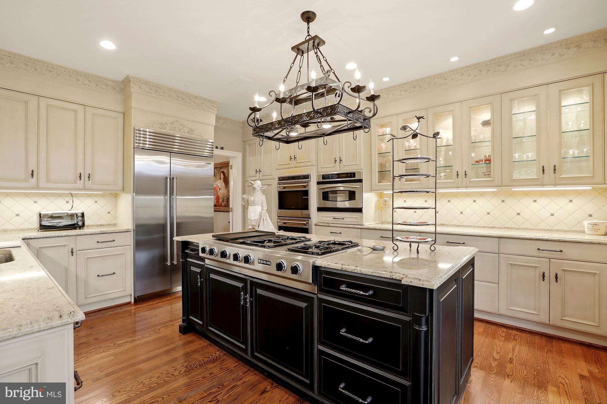 POTOMAC CREST - Residential